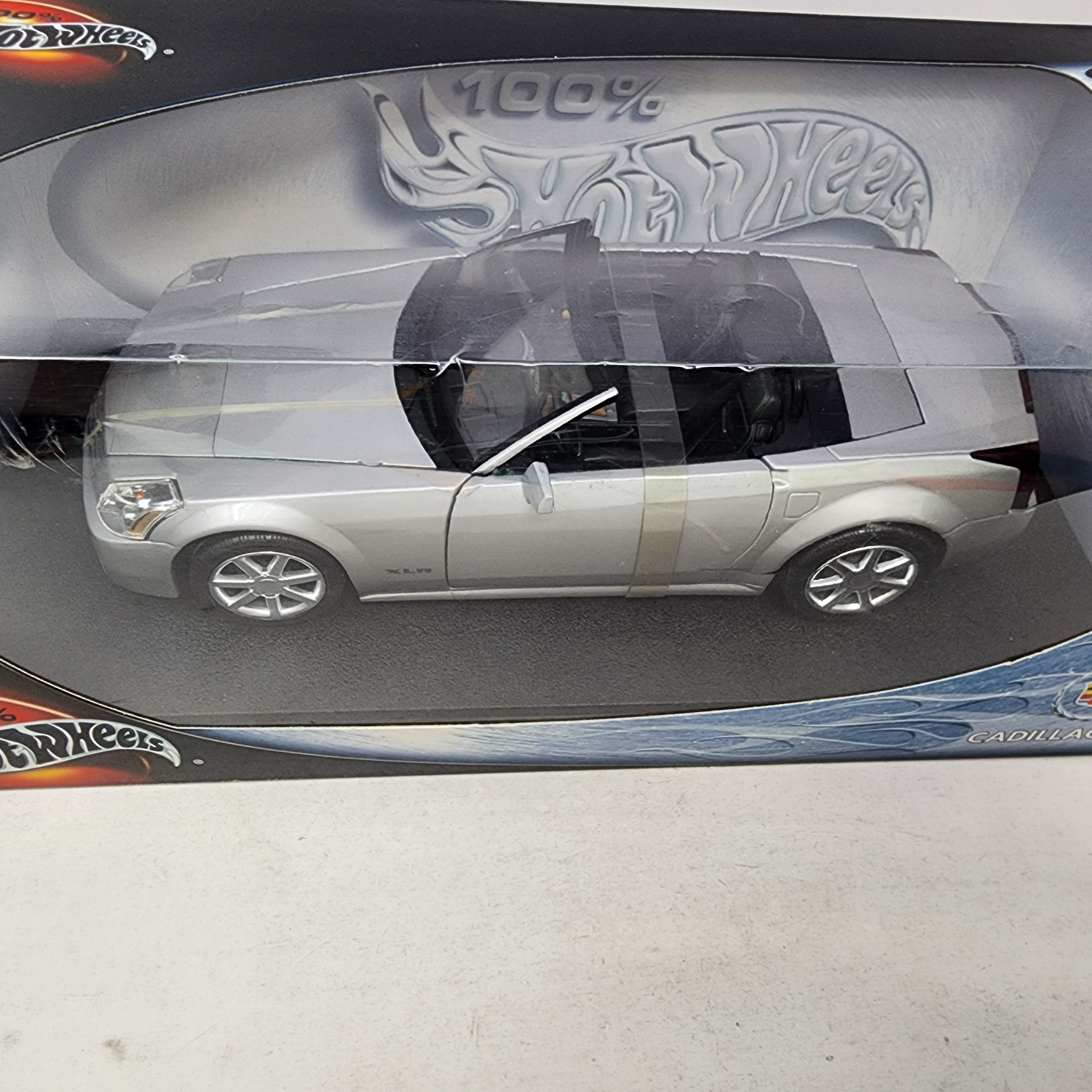 Cadillac XLR * Silver * 100% Hot Wheels 1/18 Scale、mySite、hgirdovlk