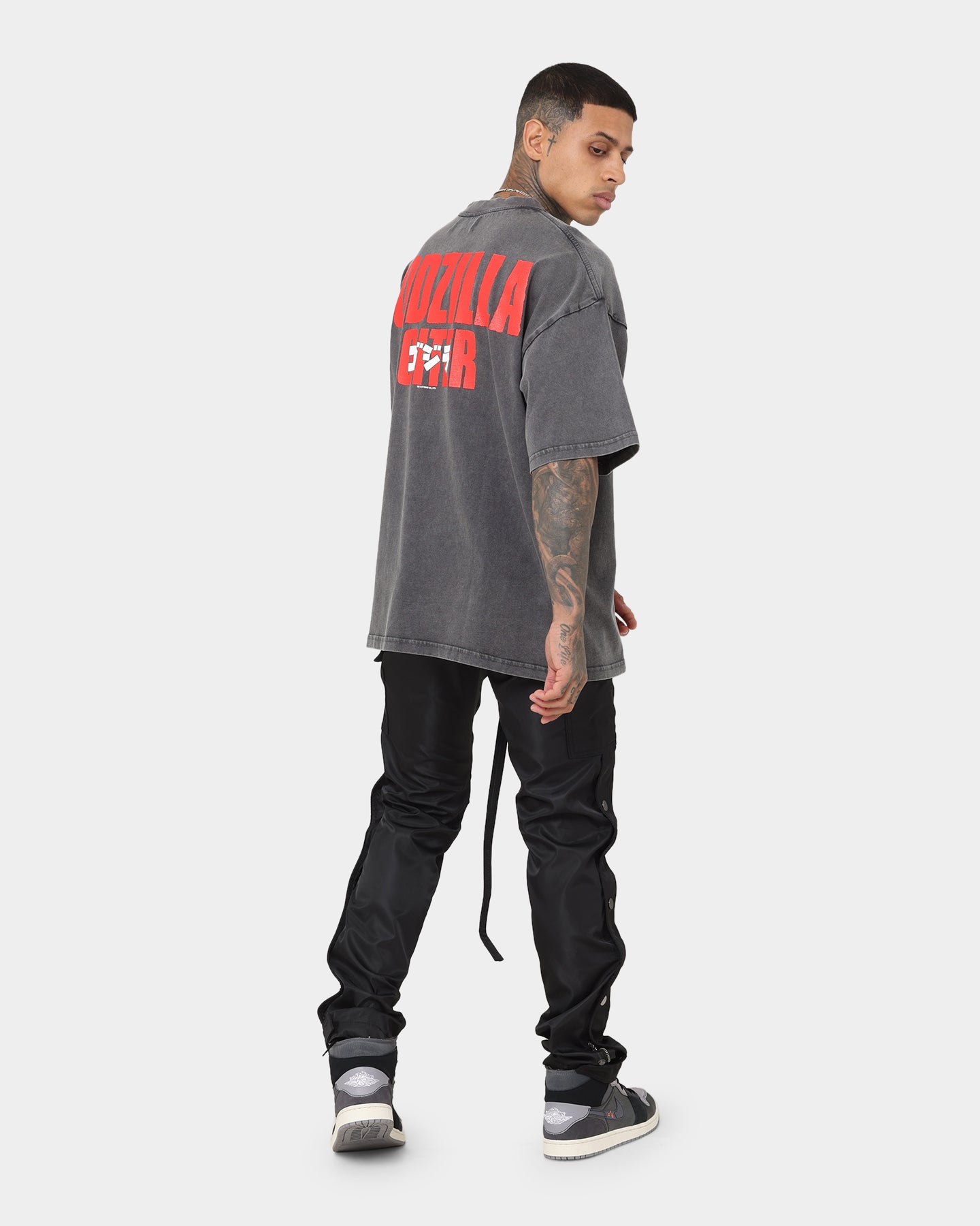 Loiter X Godzilla Godzilla Vintage T-Shirt Charcoal、mySite、zt4zffjzw