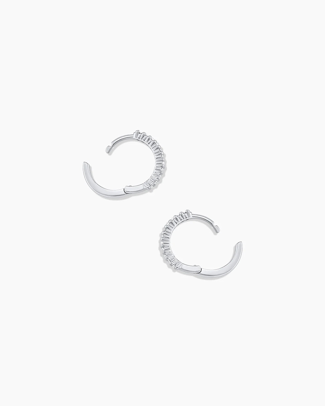 14k White Gold Diamond Pavé Huggies、mySite、hinf8tx79