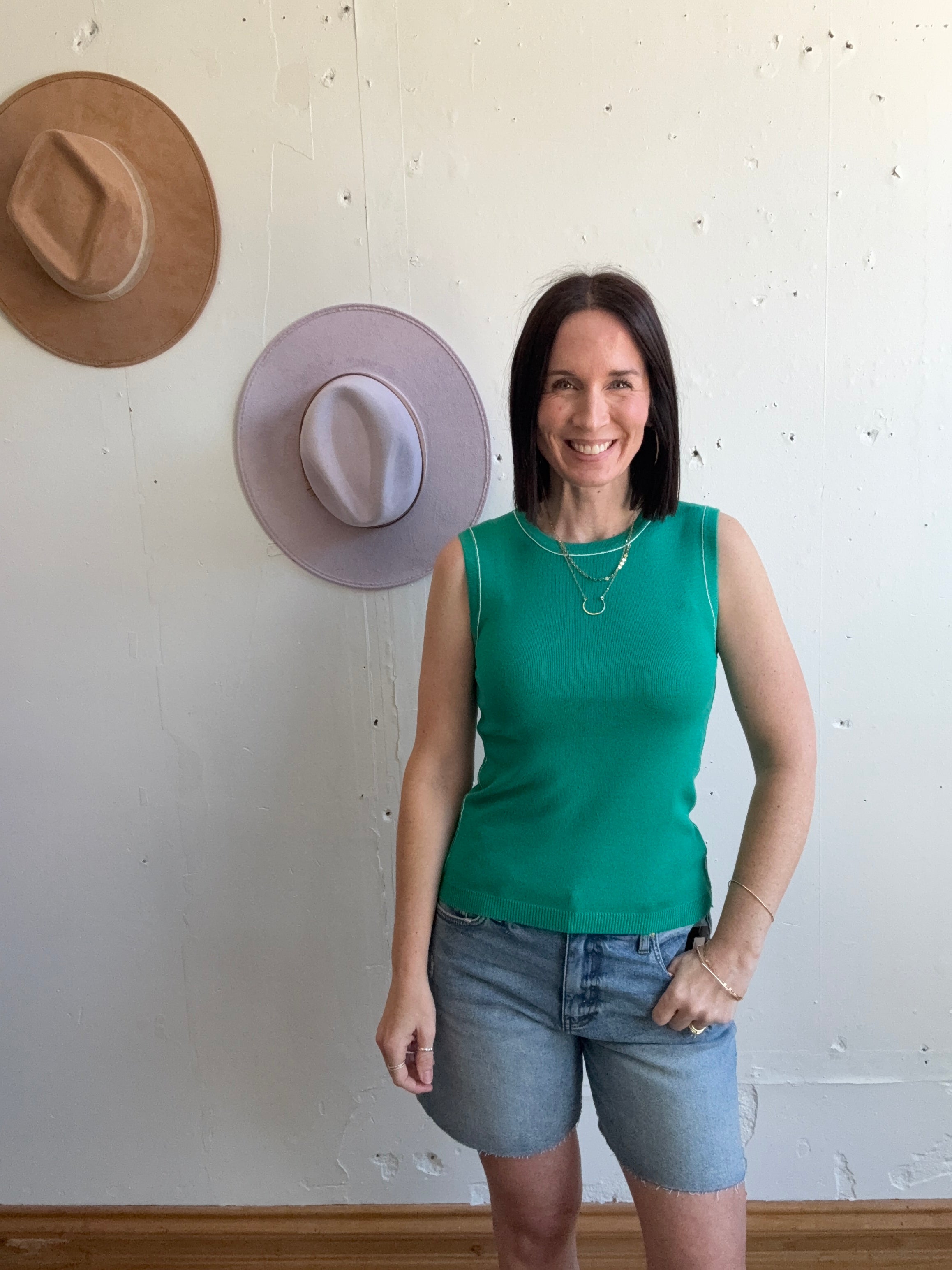 Violet's Sweater Tank、mySite、garagedoors4me