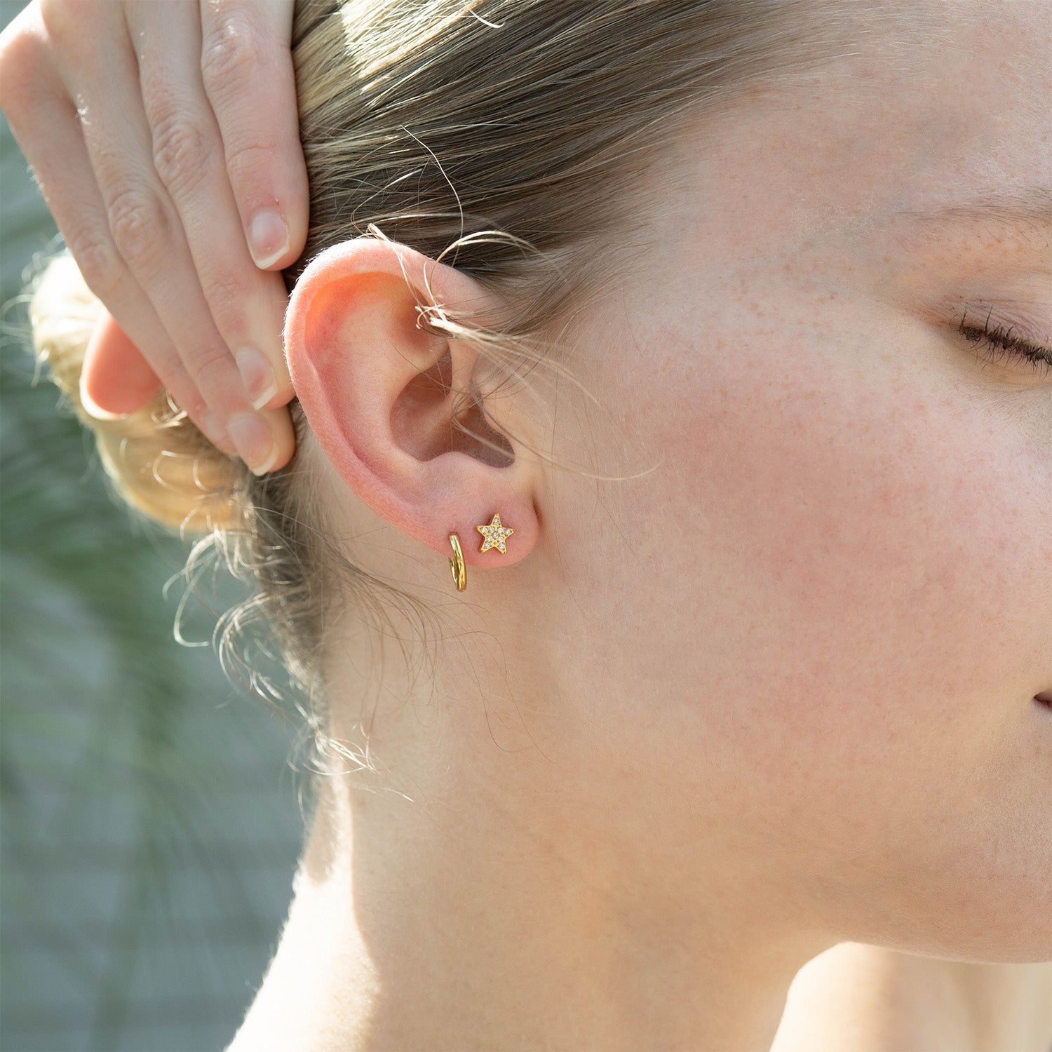 18K Gold PVD Stainless Steel Star Stud Pave Stone Earrings / ERJ0080、mySite、dreamappss