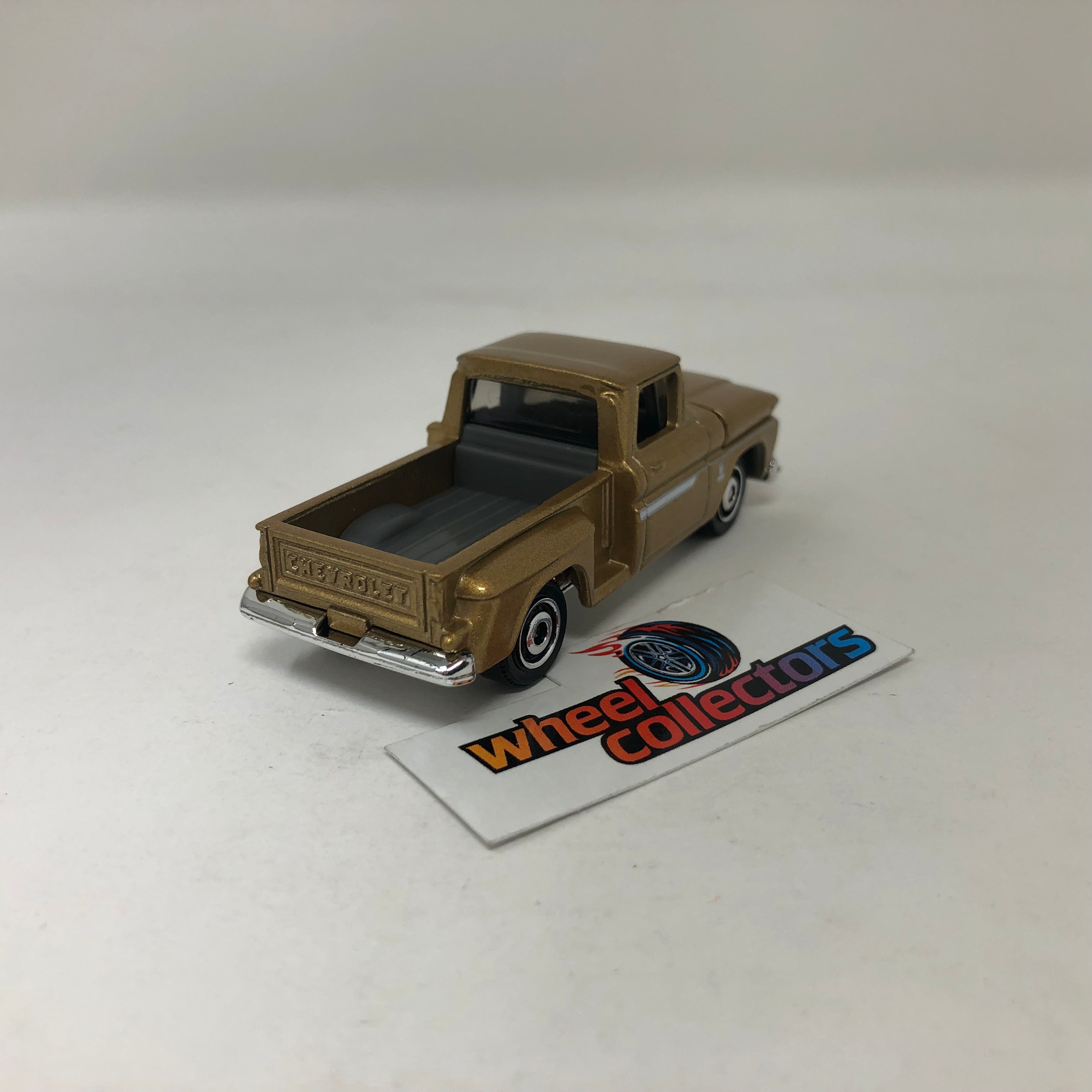 1963 Chevy C10 Pickup * GOLD * Matchbox Moving Parts Loose 1:64 Scale Model、mySite、hgirdovlk