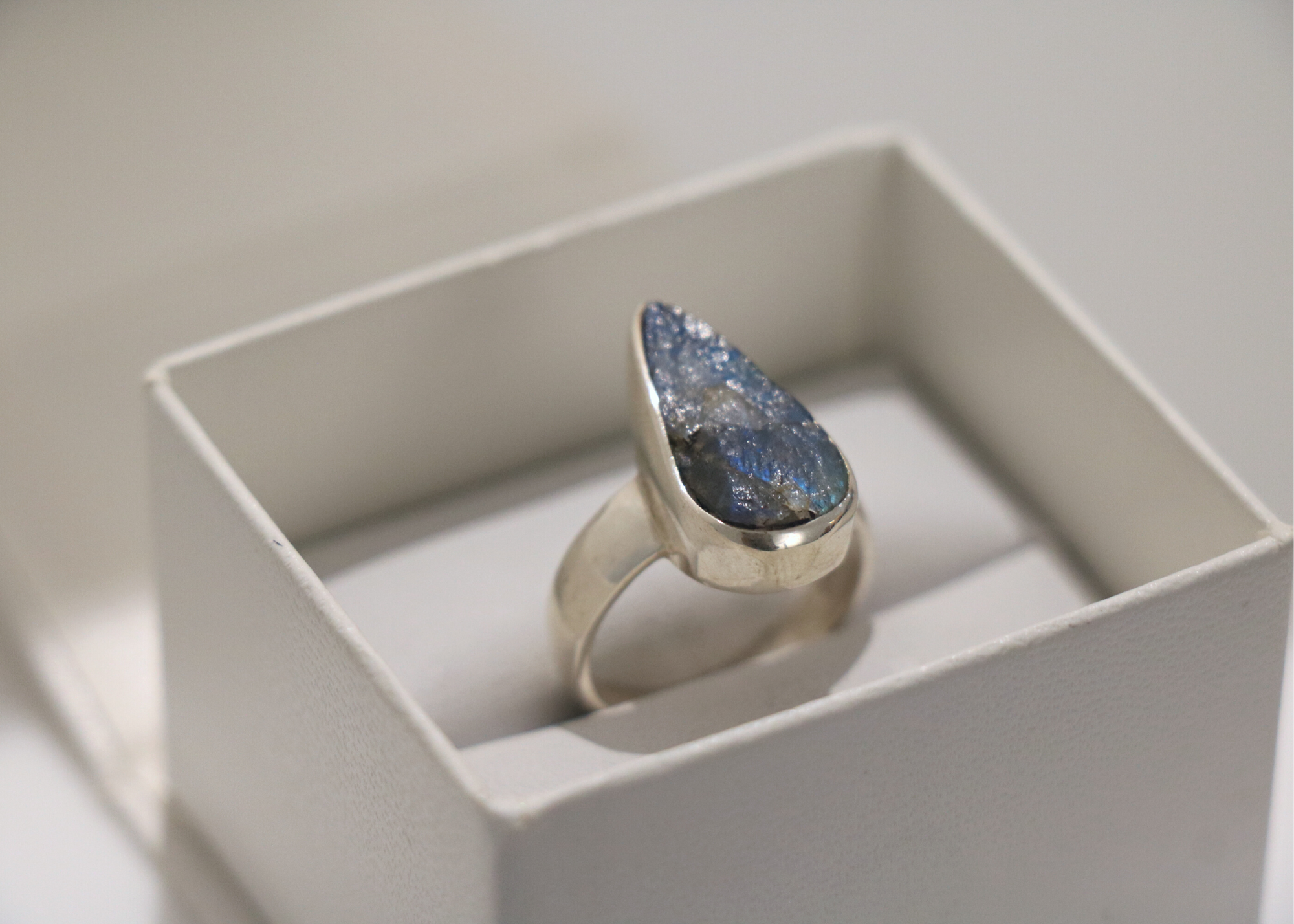 Teardrop Labradorite Ring (Sterling Silver)、mySite、topwebapps