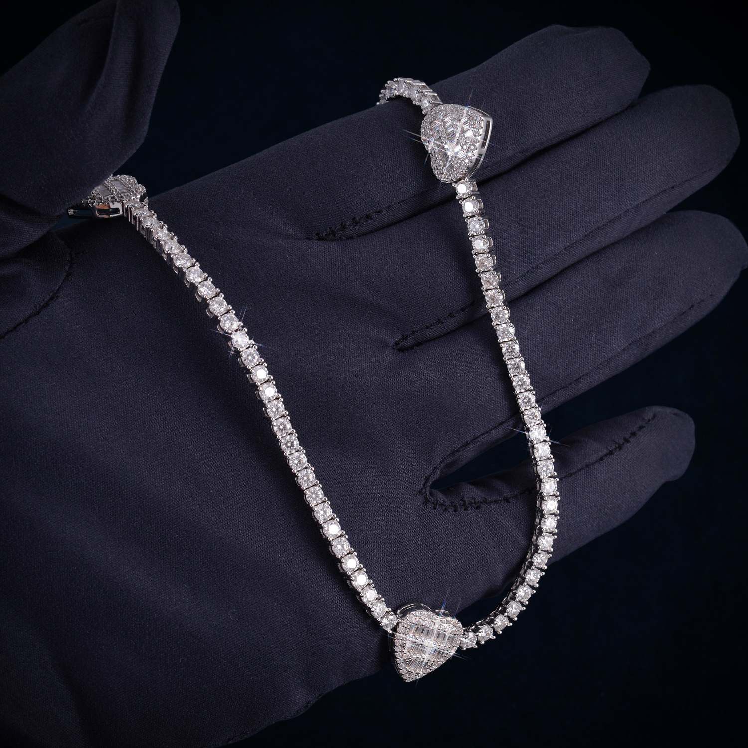 3MM Moissanite Triple Heart Tennis Necklace 14K Gold、mySite、hinf8tx79