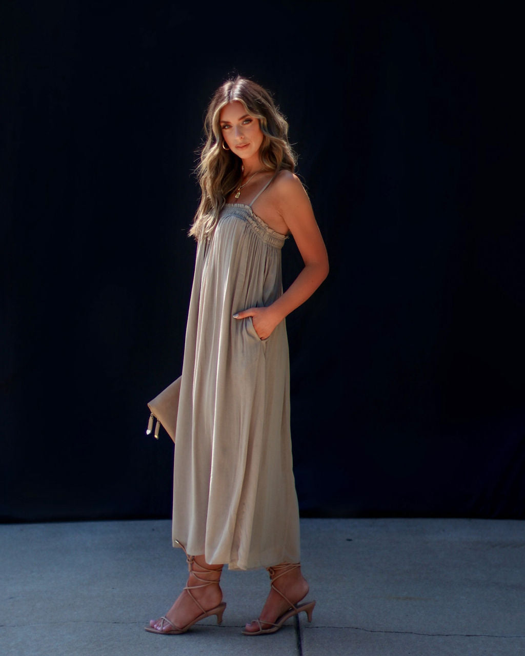 {product_title} - {shop_name}