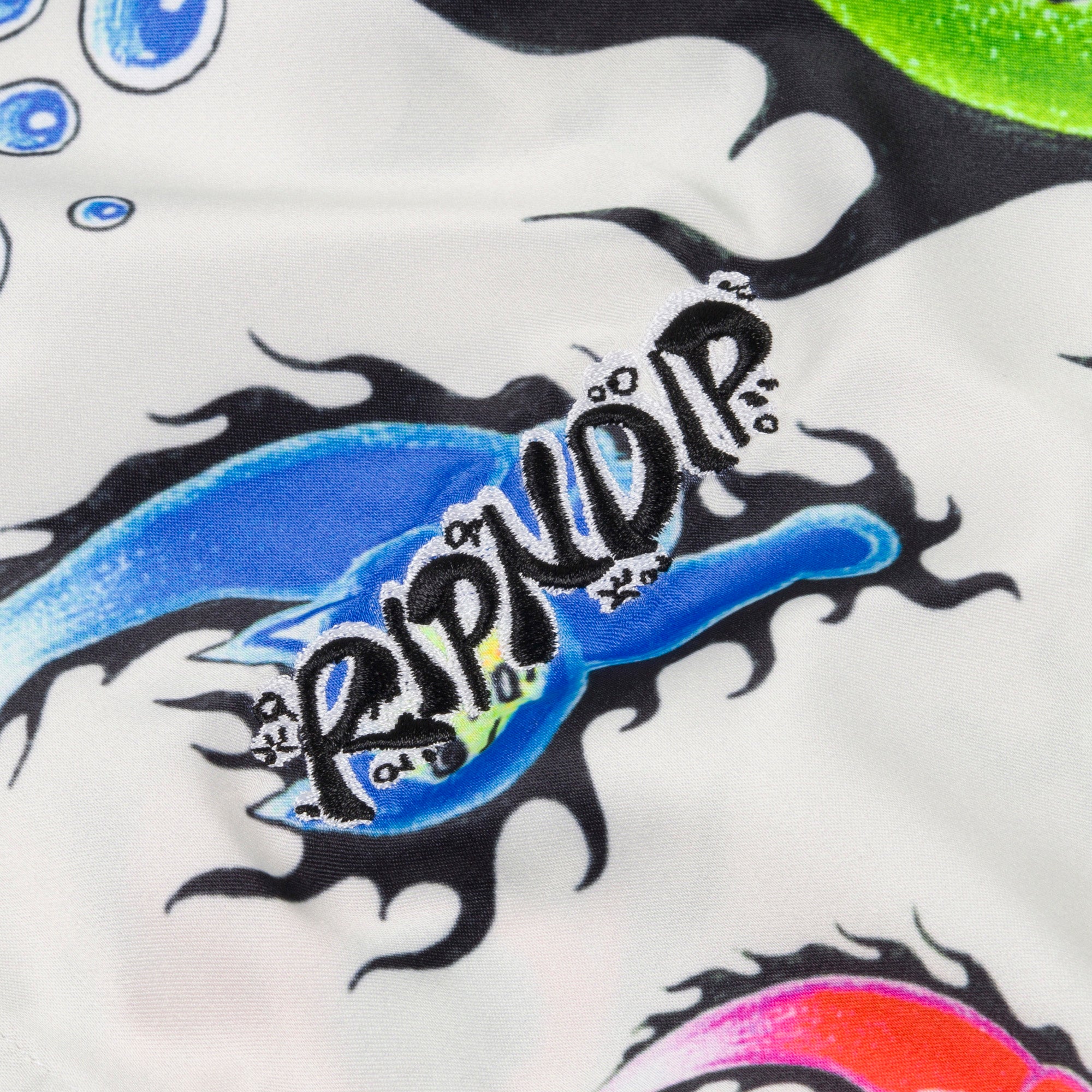 {product_title} - {shop_name}