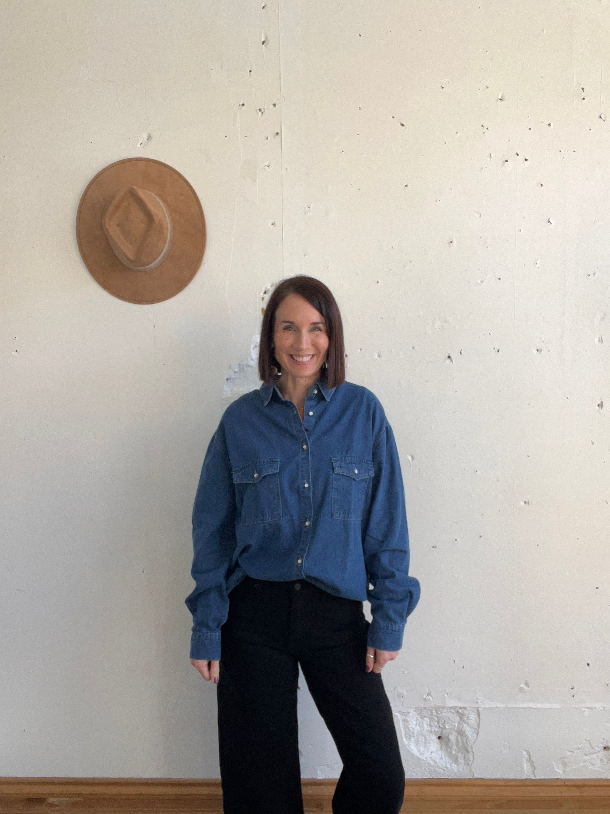 Laura’s Denim Button Down、mySite、garagedoors4me