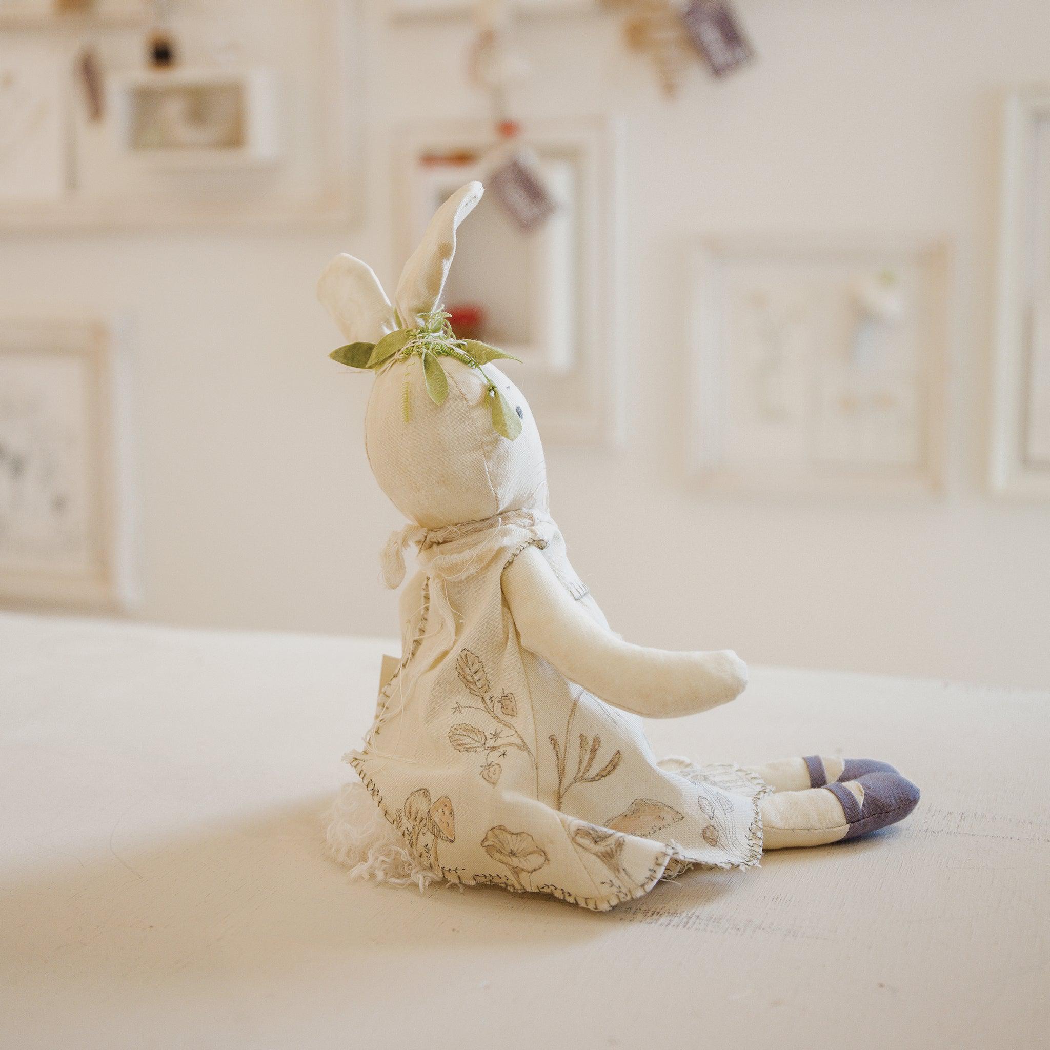 RETIRED - Hutch Studio Original - Teena Toadstool- Hand-Crafted Cotton & Knit Bunny、mySite、g9winljtr