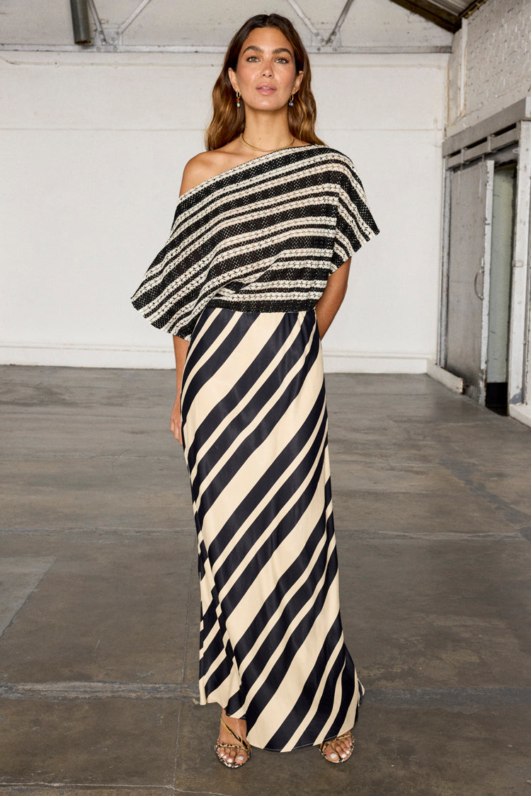 Mono Crochet Tilly Dress、mySite、solidvoid