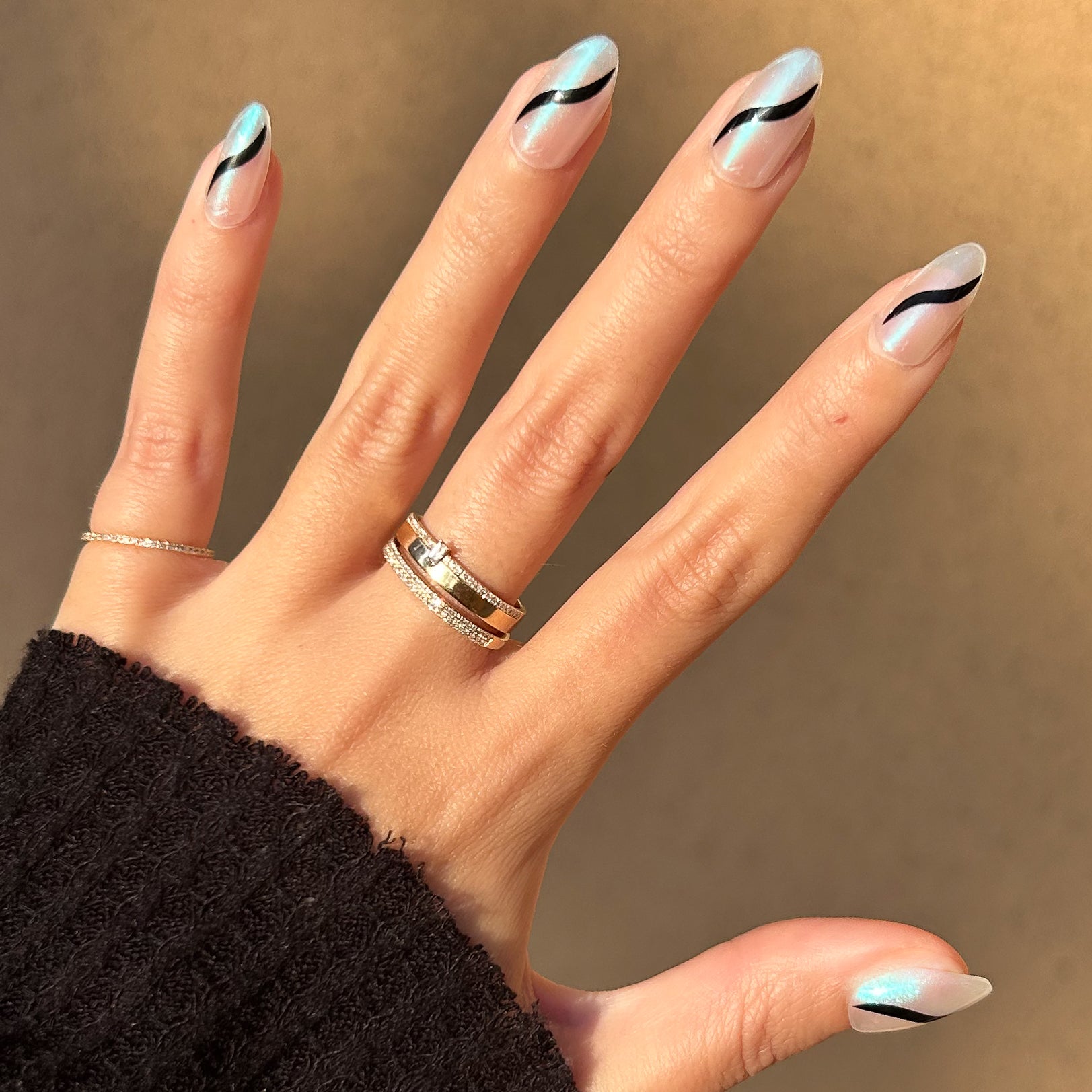 Simple Twist - Press-On | Medium | Almond、mySite、solidvoid