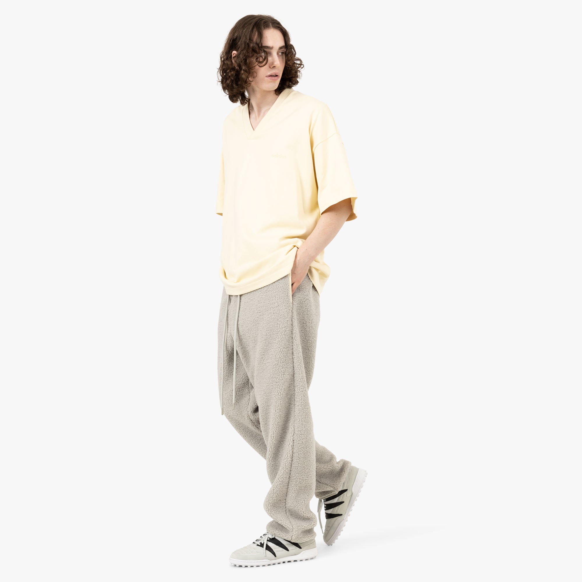  adidas X Fear Of God Athletics V Neck Tee Pale / Yellow、mySite、merchandisen