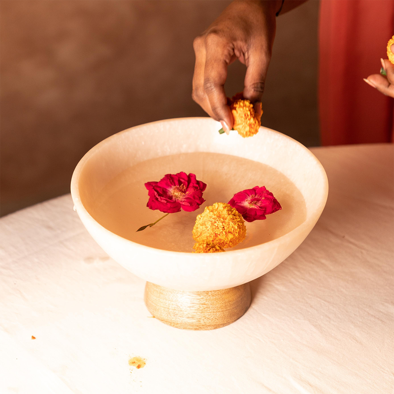 Decorative Bowl With Wooden Base | Resin、mySite、camillekostekn