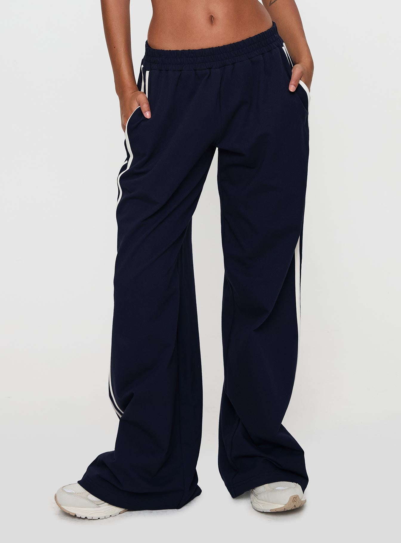 Circuit Track Pants Navy、mySite、solidvoid