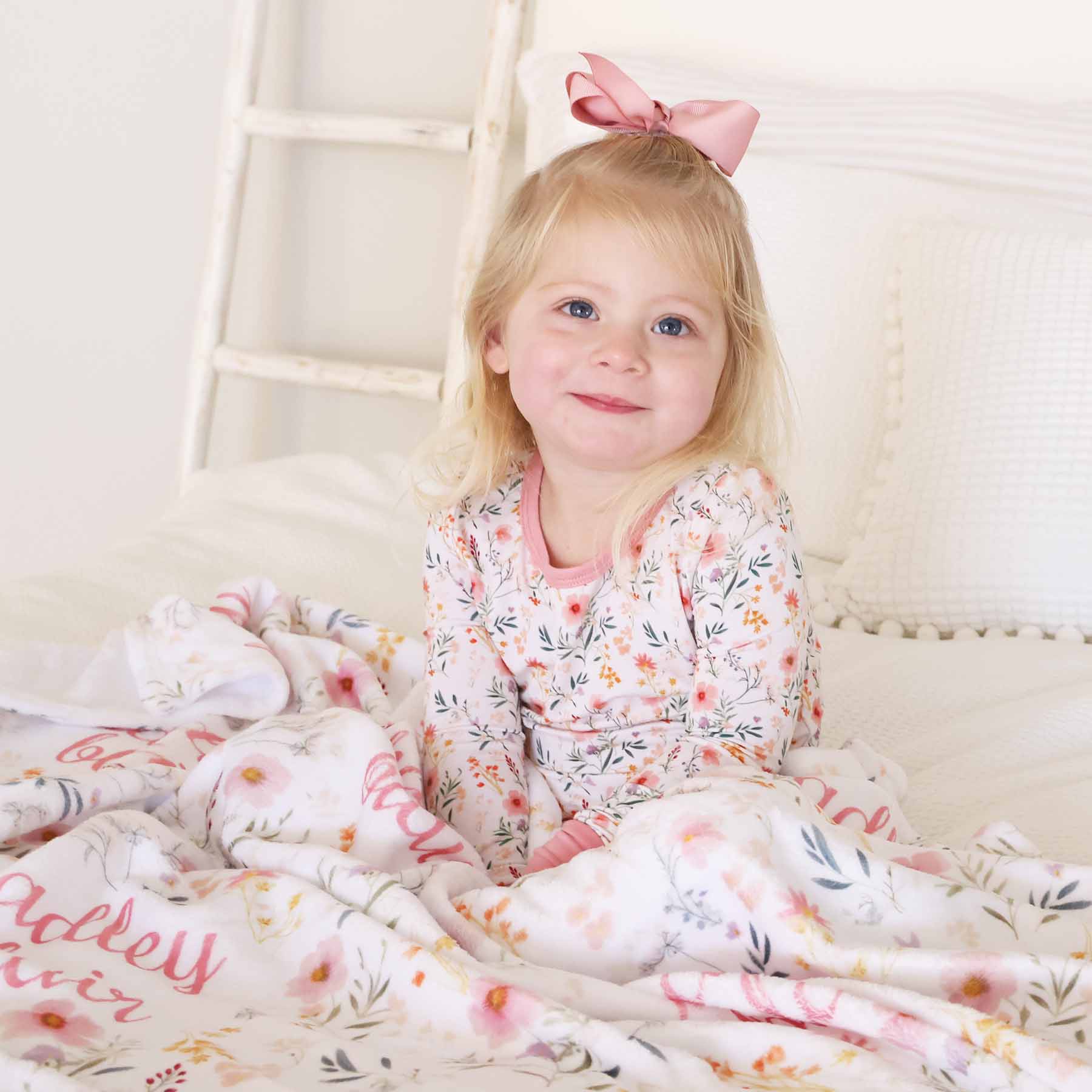  Winnie's Wildflowers Personalized Kids Blanket、mySite、layawaytickets