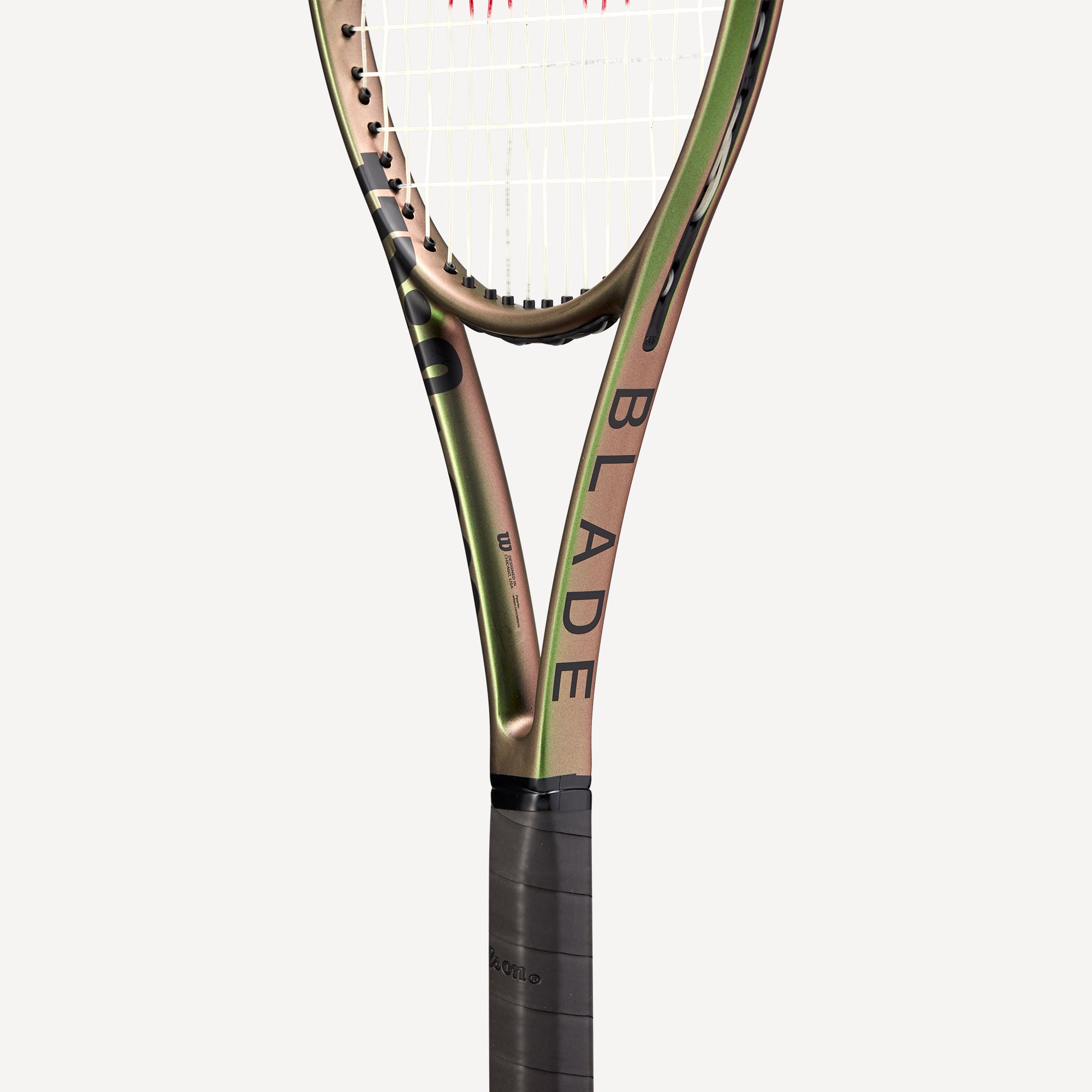 Wilson Blade 98 18x20 V8 Tennis Racket