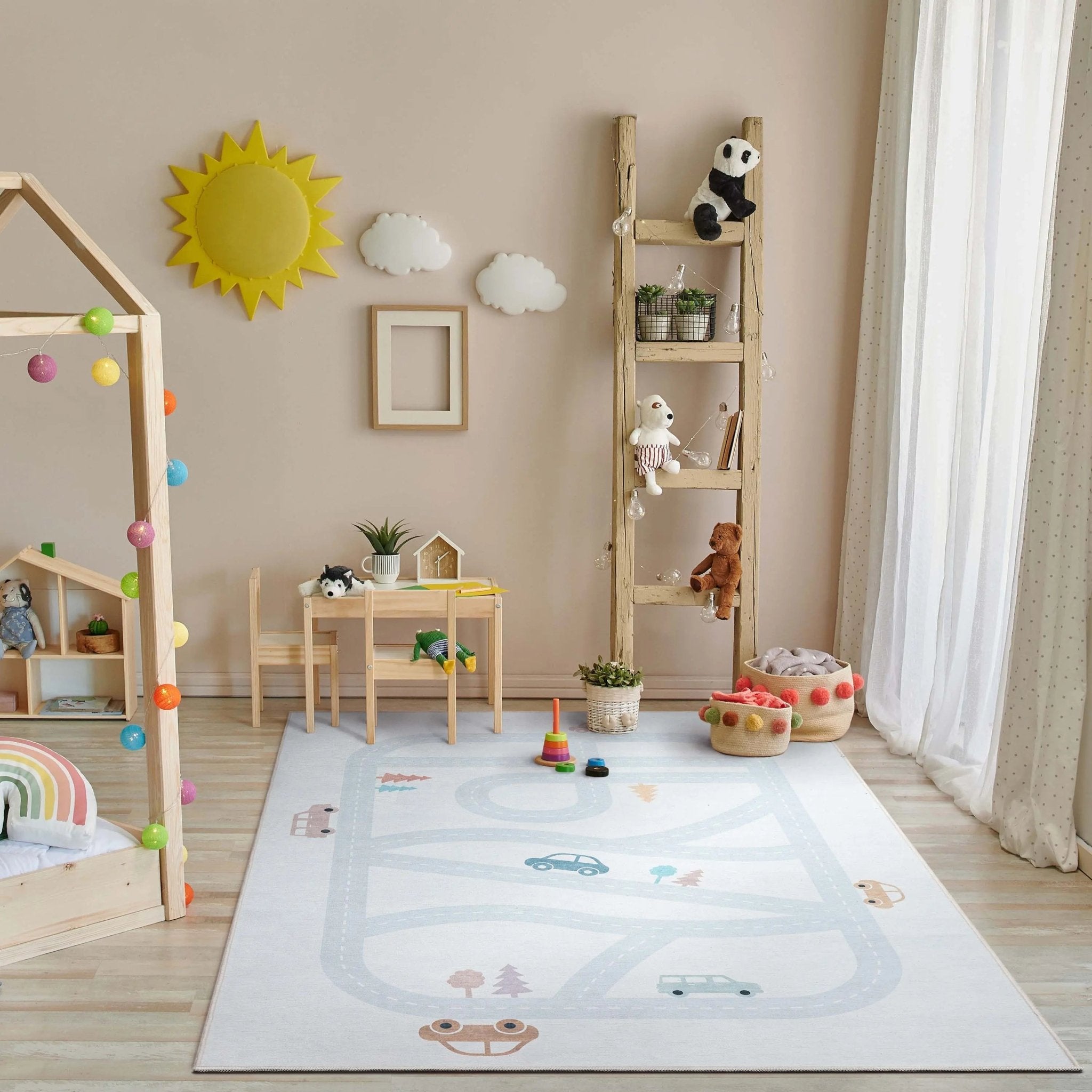 Playful Roads Modern Light Grey Area Flat-Weave Rug、mySite、gigharbornorthrealestate