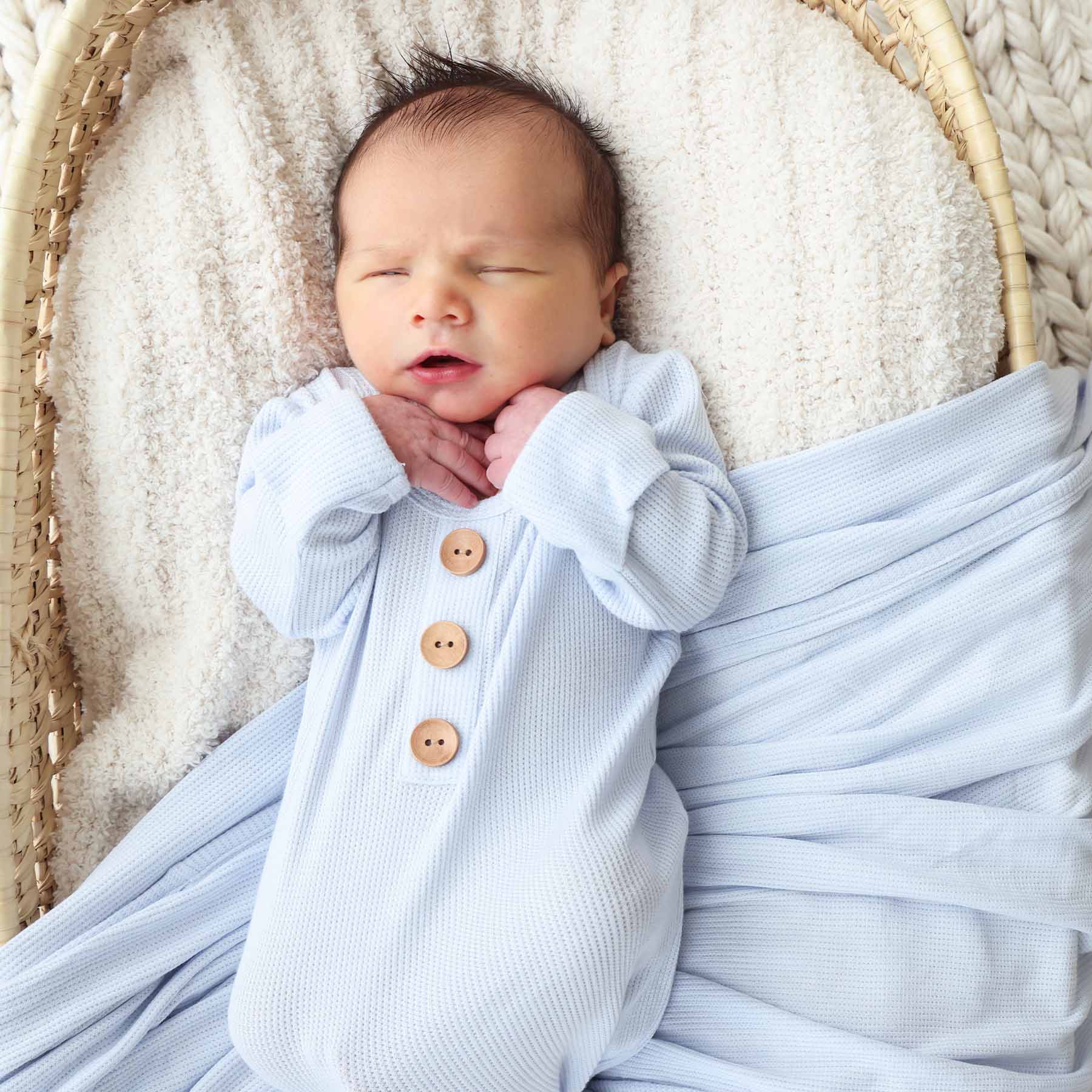  Ice Blue Bamboo Waffle Newborn Baby Knot Gown & Hat Set、mySite、layawaytickets