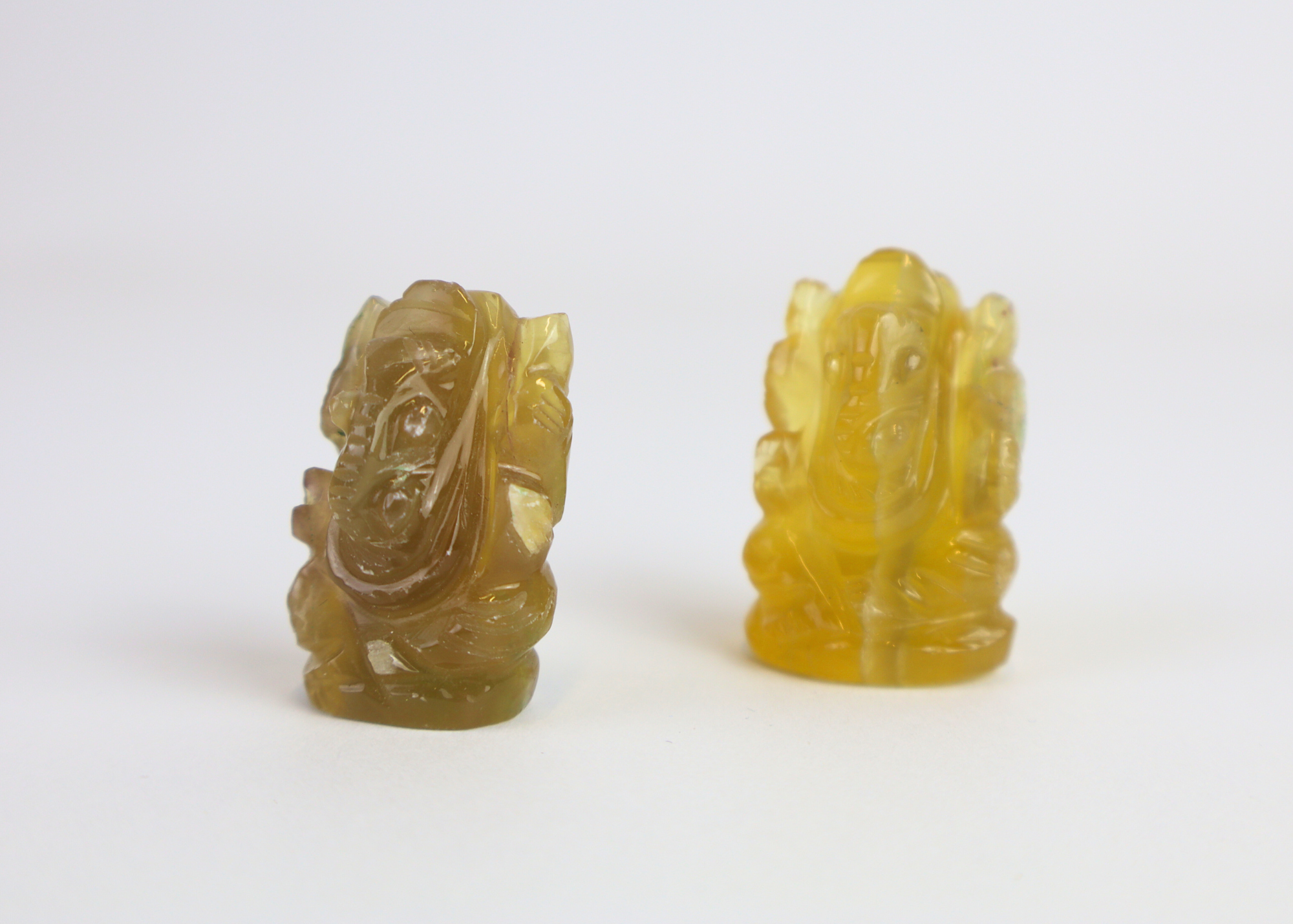 Tiny Rainbow Fluorite Ganesha (3 cm)、mySite、topwebapps