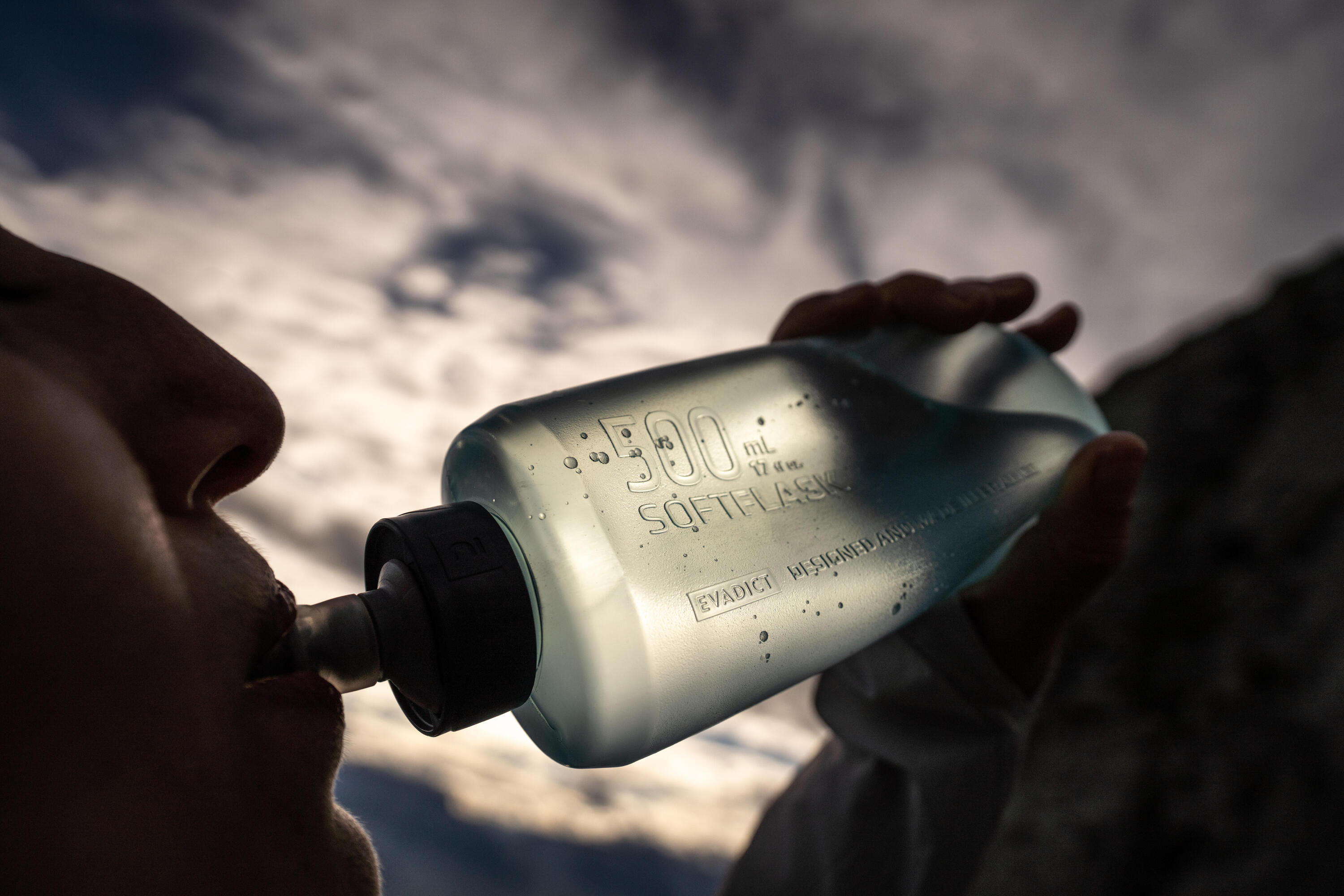 Kiprun Trail Running Soft Flask 500ml/17oz、mySite、shKiprun Trail Running Soft Flask 500ml/17oz、mySite、glenpowelloop_name