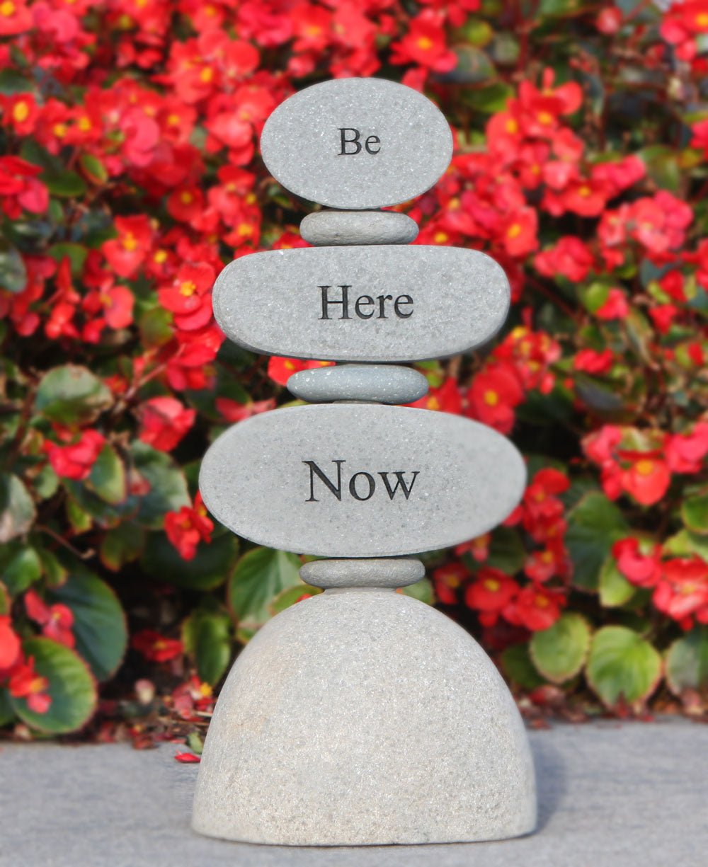 Be Here Now Inspirational Cairn Garden Statue、mySite、topwebapps