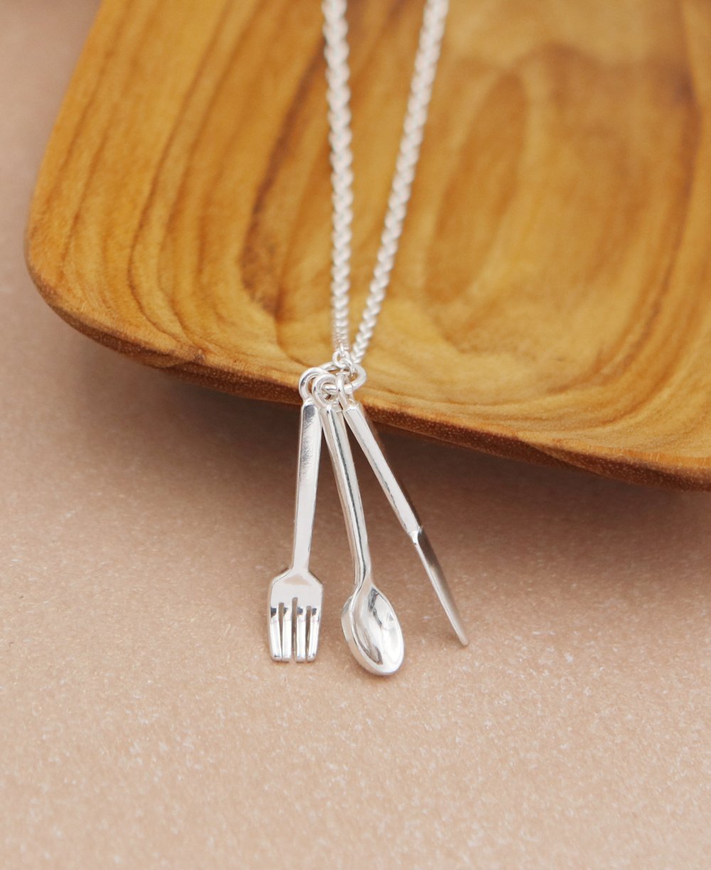 Feed The Soul Sterling Silver Necklace、mySite、topwebapps