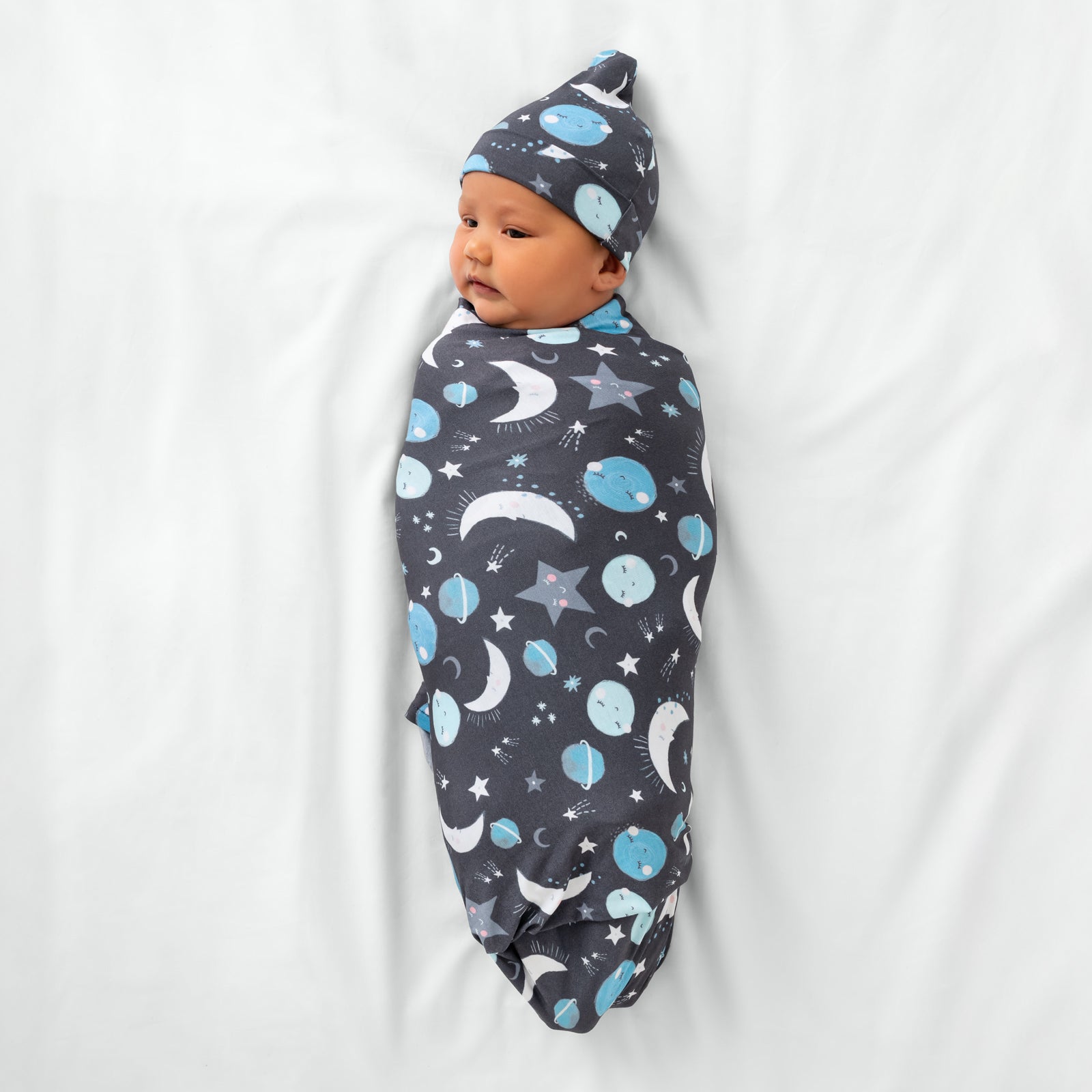 Blue To the Moon & Back Swaddle & Hat Set、mySite、g9winljtr