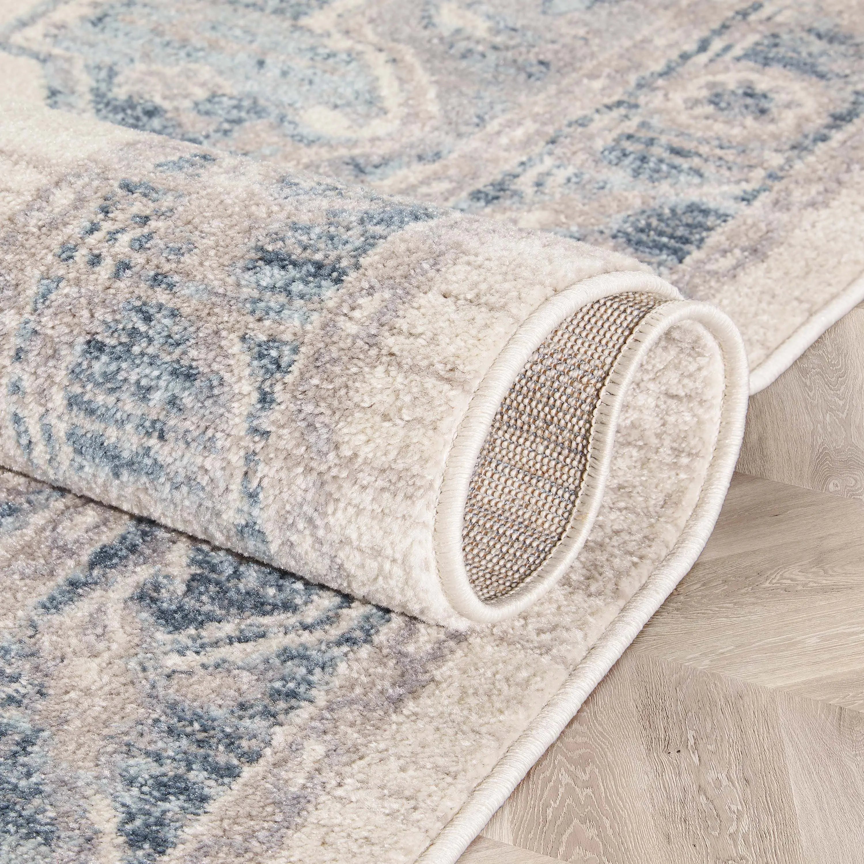 Branna Vintage Persian Blue Rug、mySite、gigharbornorthrealestate