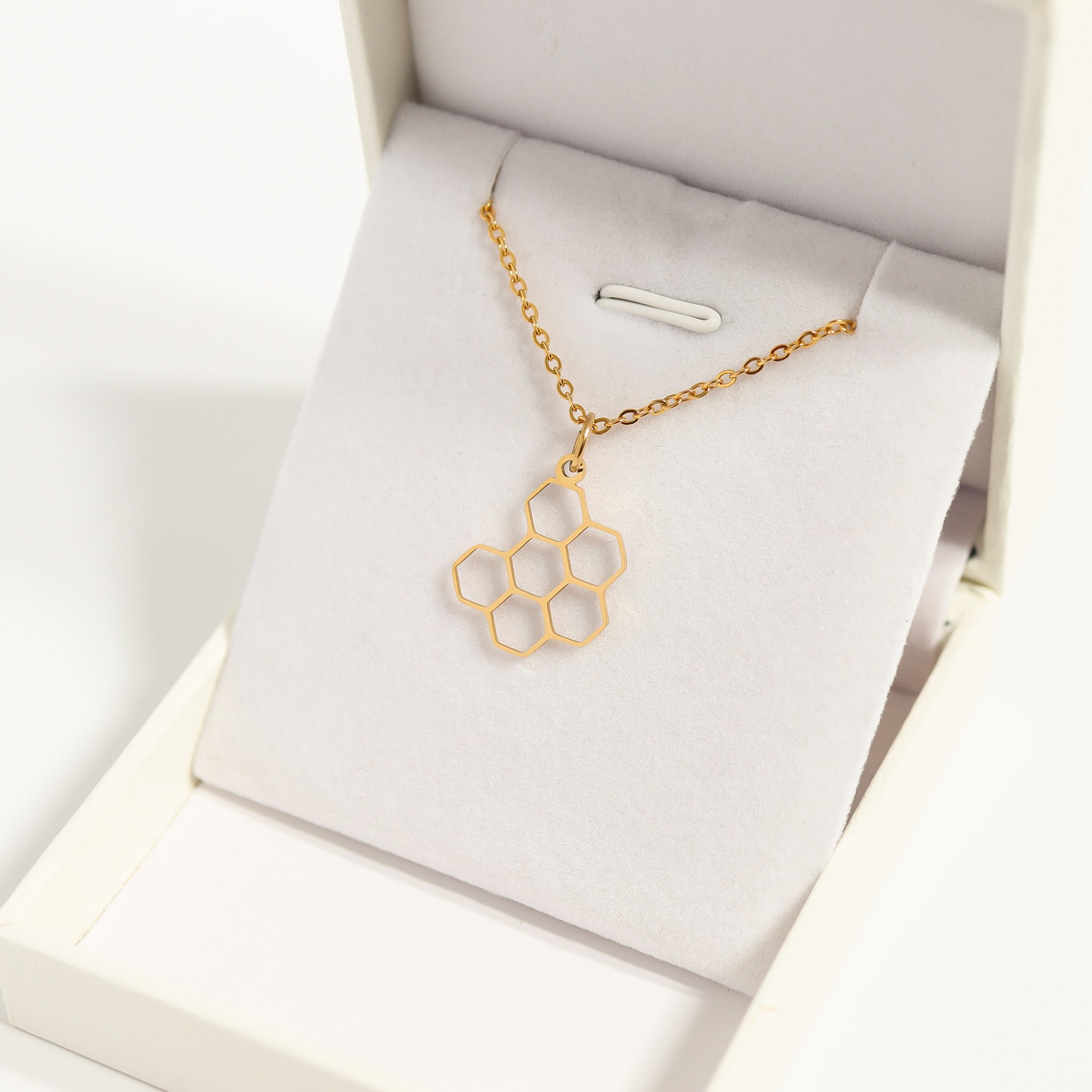 18K Gold PVD Stainless Steel Honeycomb Charm / PDL0197、mySite、dreamappss