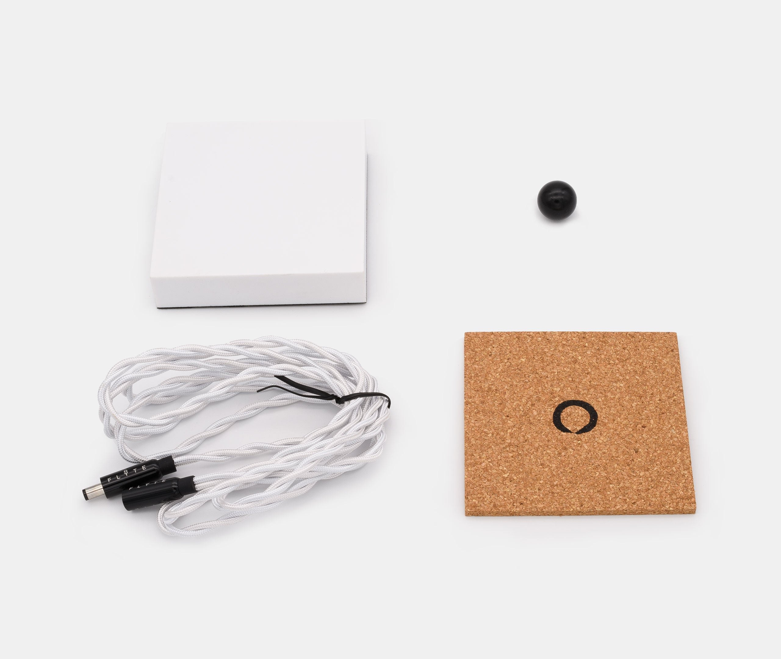 Buda Ball - White、mySite、topwebapps