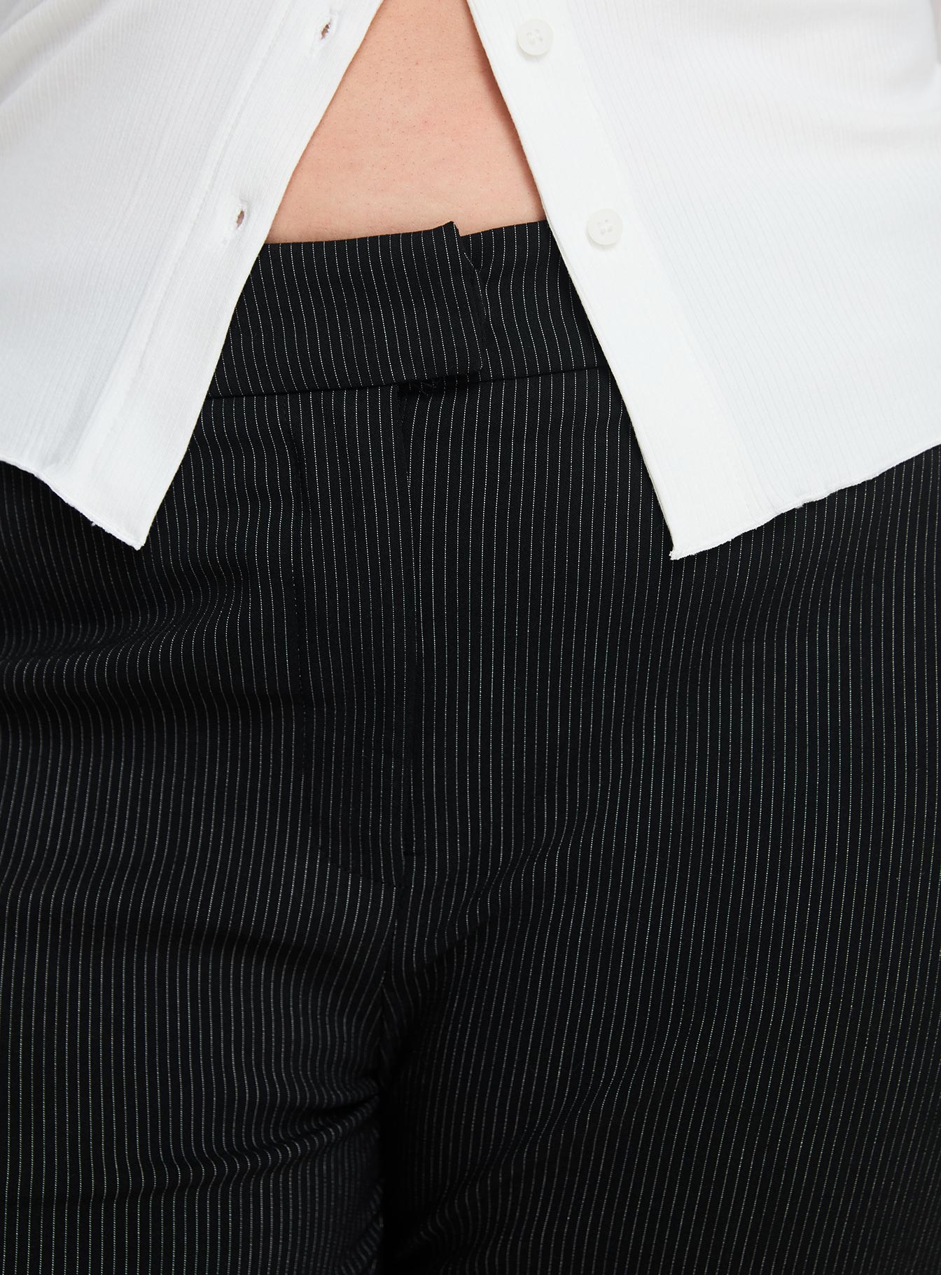 Jeller Pinstripe Pants Black Curve、mySite、solidvoid