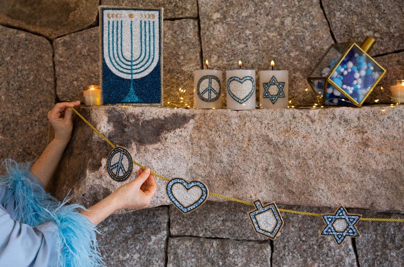 Peace Love Dreidel Hand-Beaded Garland、mySite、topwebapps