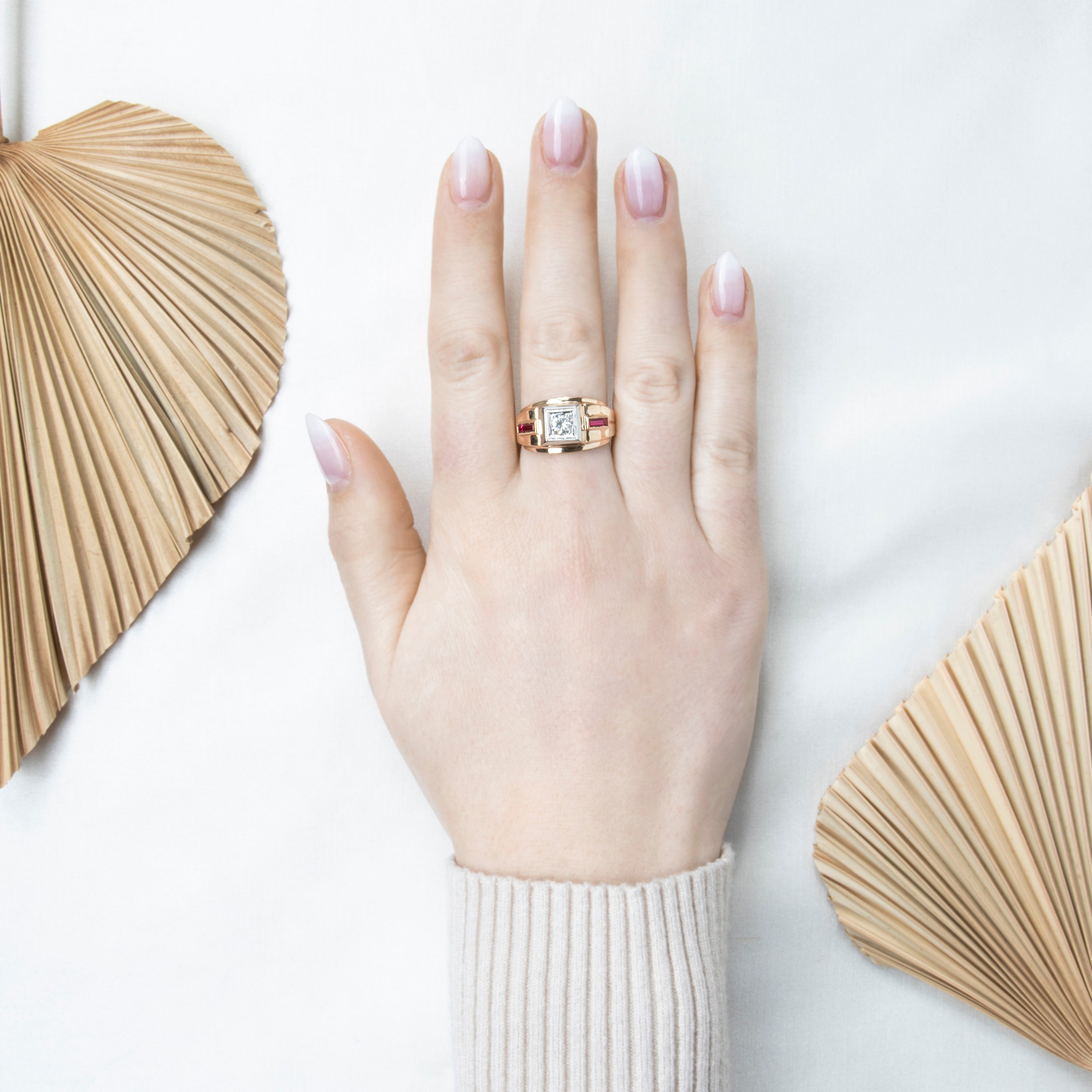 Vintage 14k Yellow Gold .46ct Natural Diamond Synthetic Ruby Bold Modernist Ring、mySite、hinf8tx79