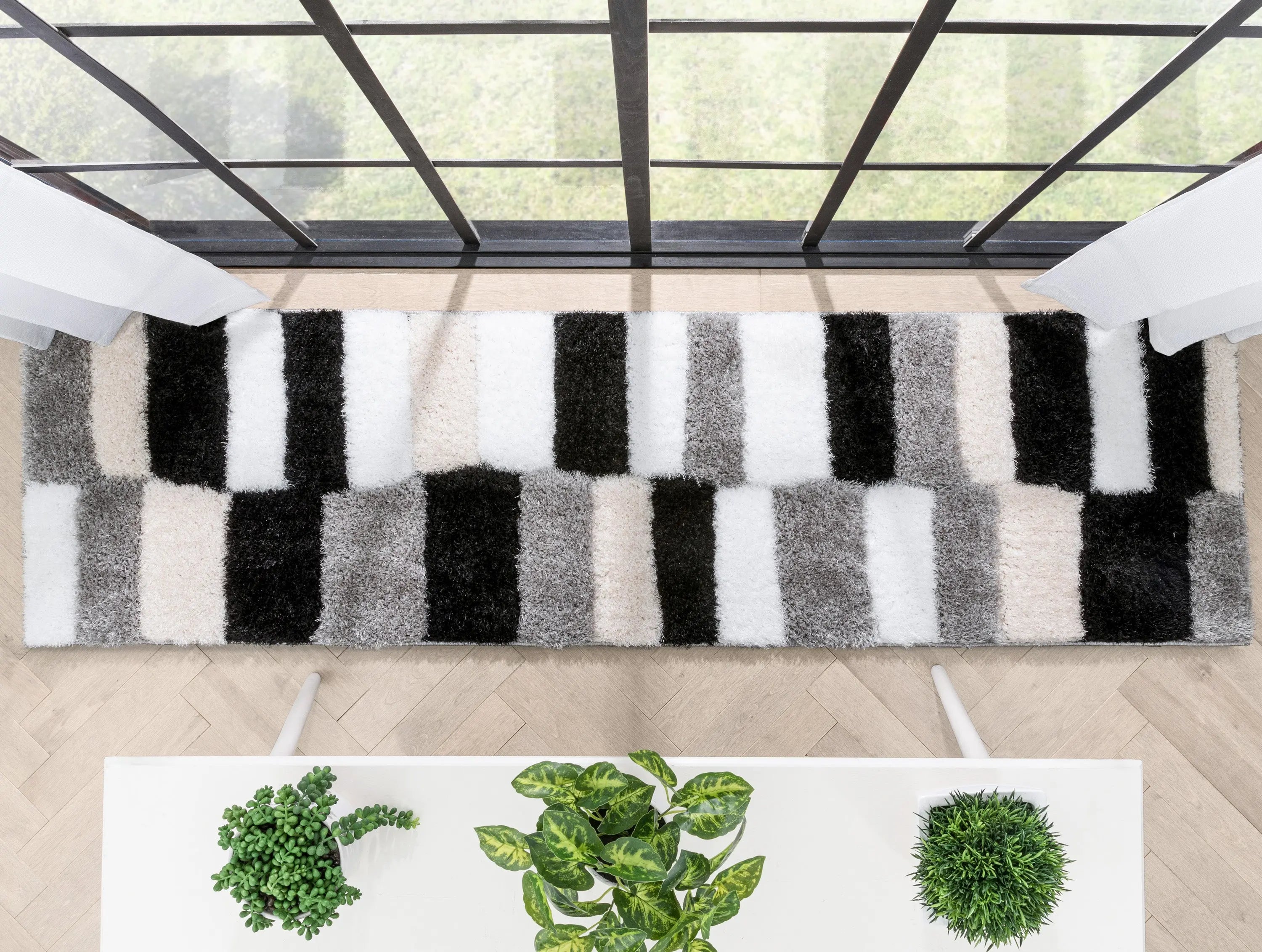 Chaska Geometric Squares Shag Ivory Black 7'10 x 9'10 3D Textured Rug、mySite、gigharbornorthrealestate