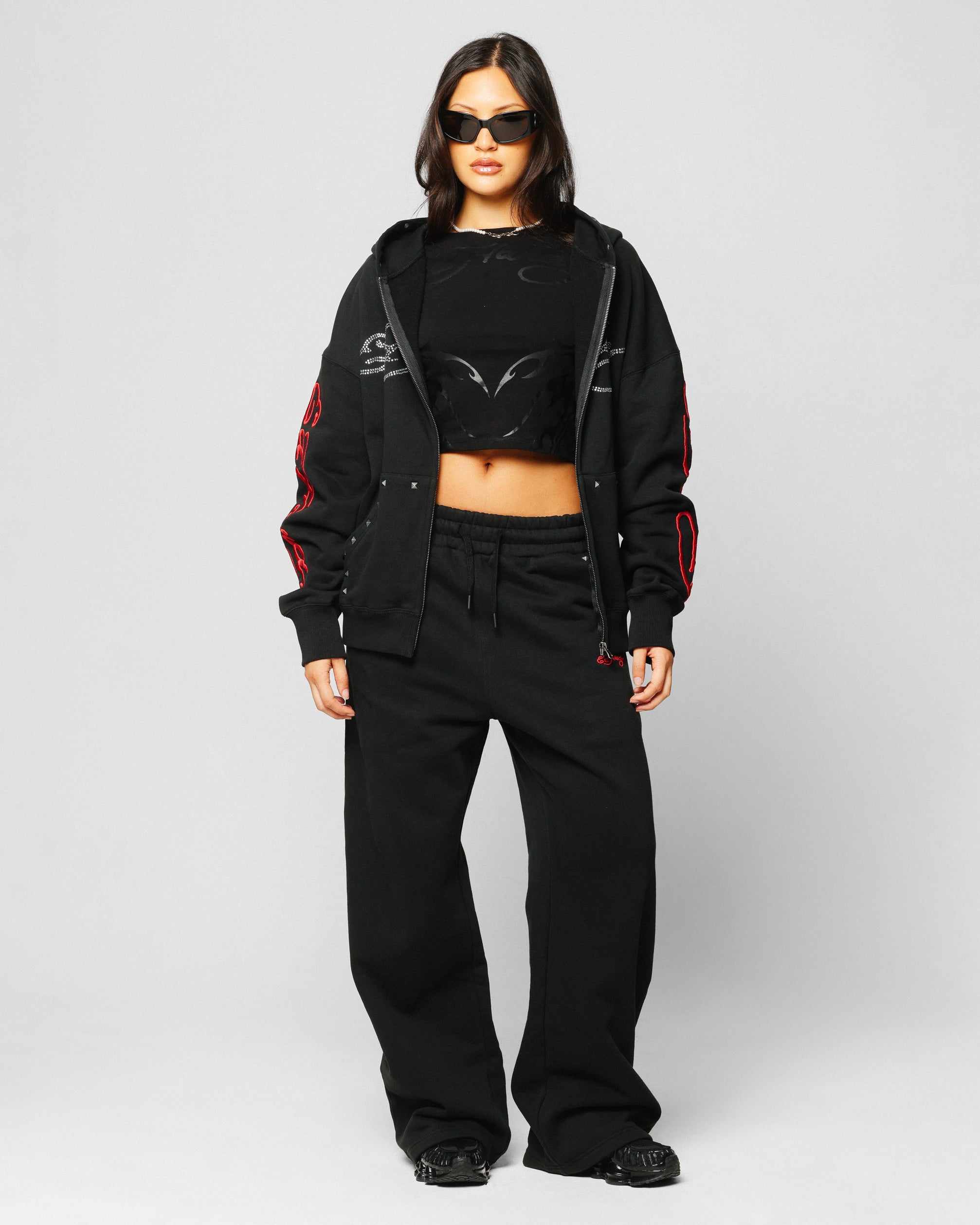 {product_title} - {shop_name}