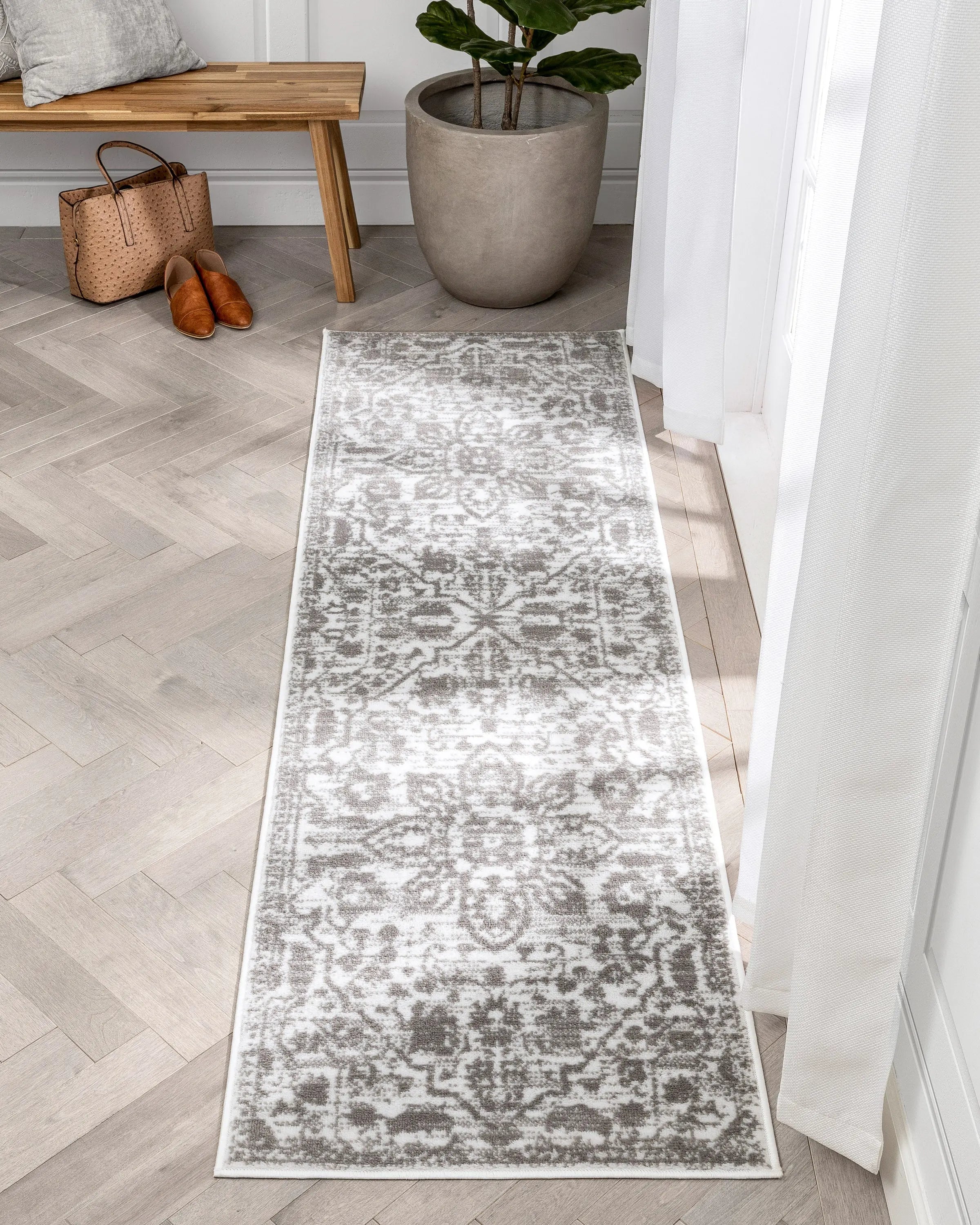 Disa Vintage Medallion Cream Soft Rug By Chill Rugs、mySite、gigharbornorthrealestate