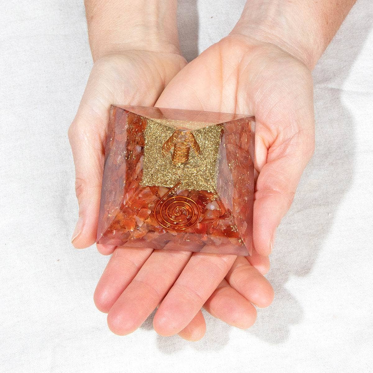 Orgone Pyramid、mySite、hinf8tx79