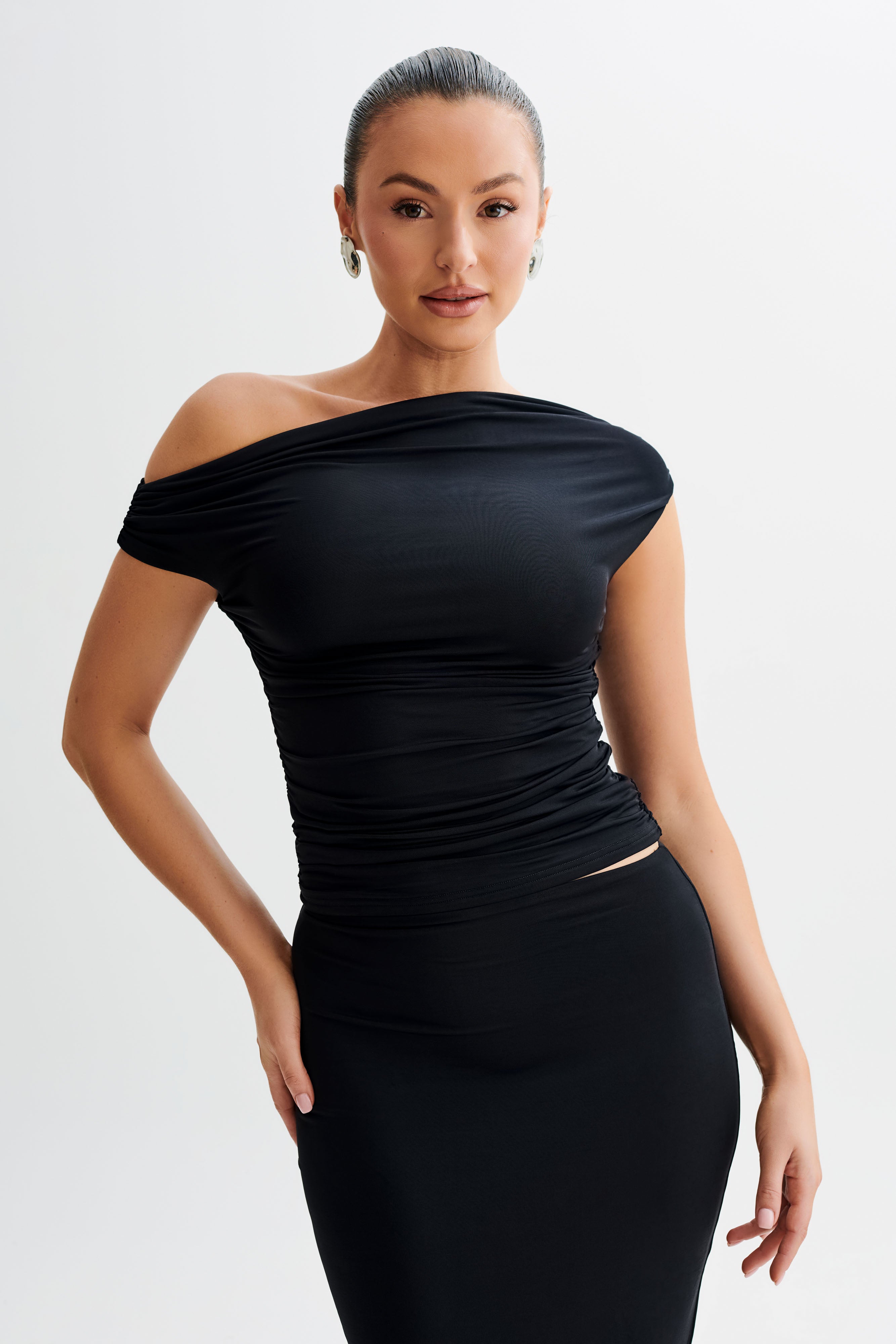 Alayna Slinky Ruched Top - Black、mySite、solidvoid