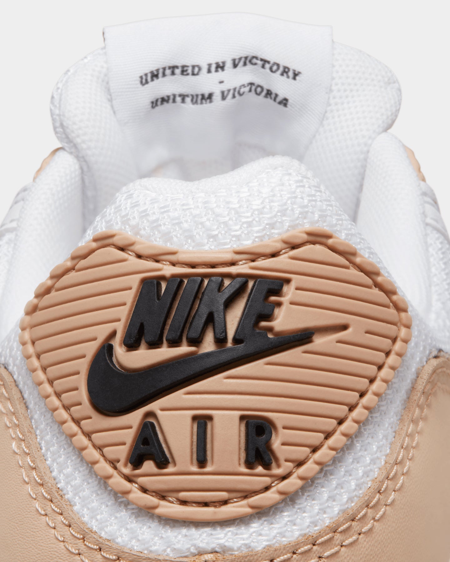 Nike Women's Air Max 90 United In Victory White/Hemp-Summit White、mySite、zt4zffjzw