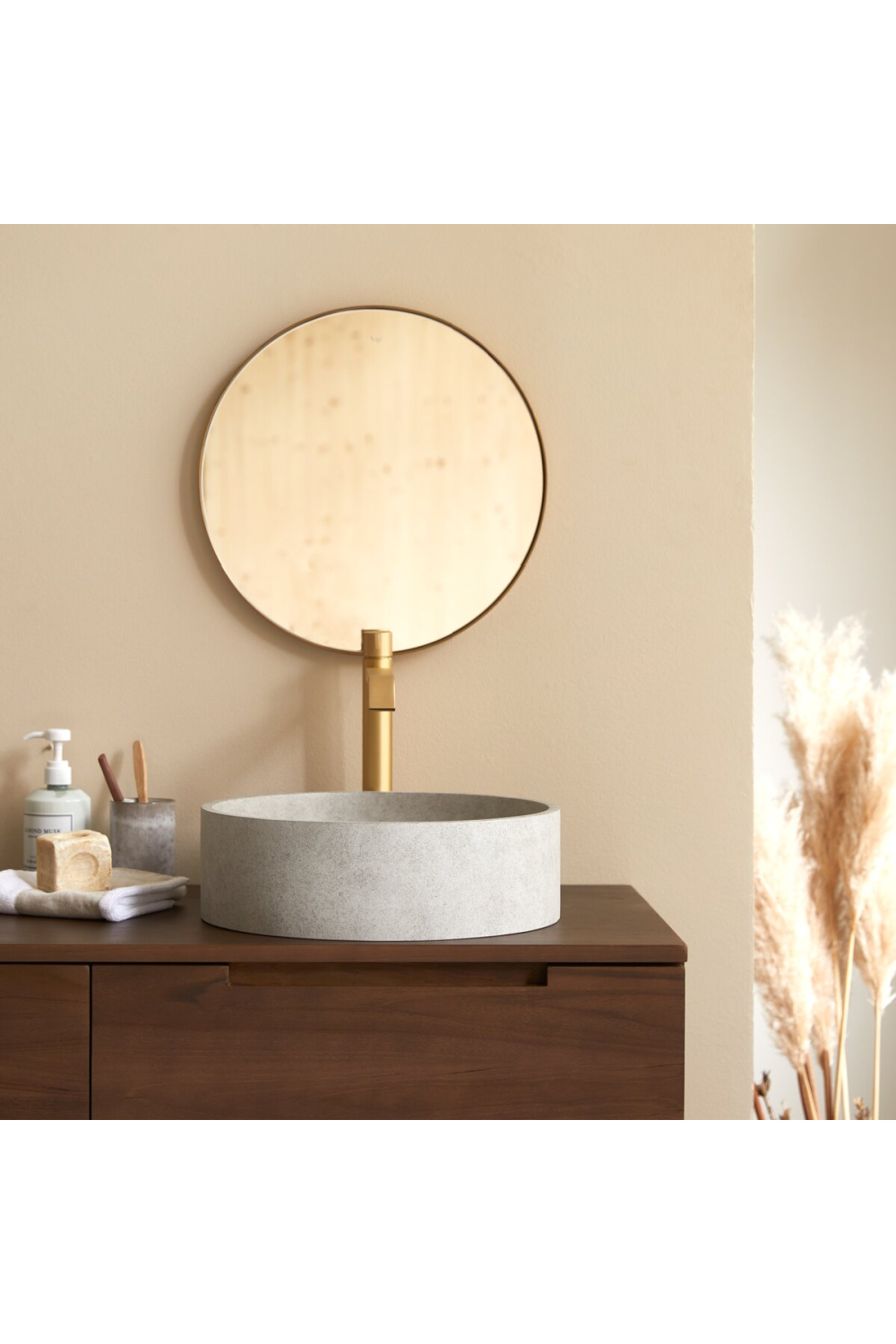 Round Concrete Bathroom Sink | Tikamoon Gina、mySite、neckold