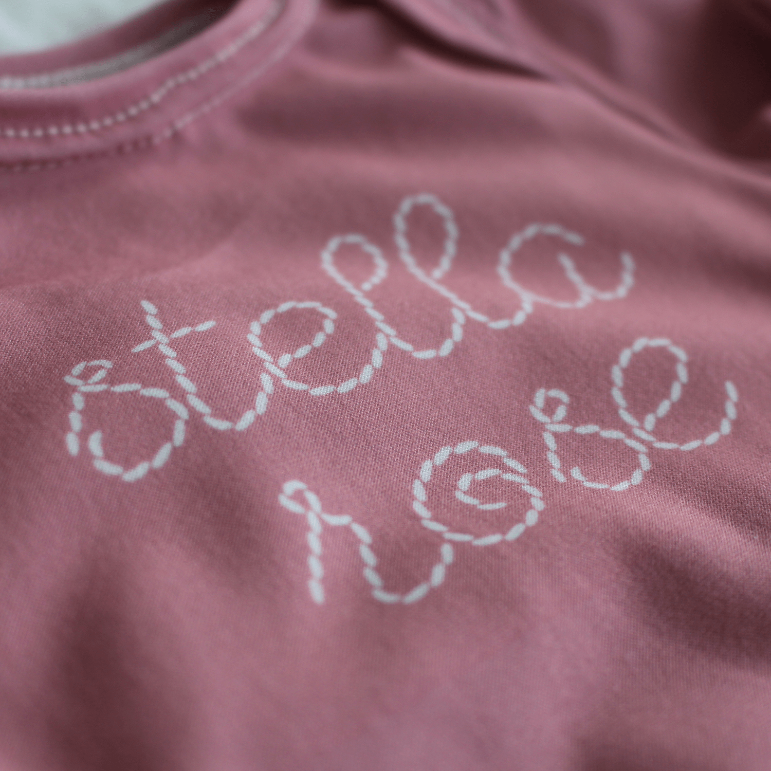  Personalized Stitched Newborn Baby Knot Gown | Perfect Pinks、mySite、layawaytickets