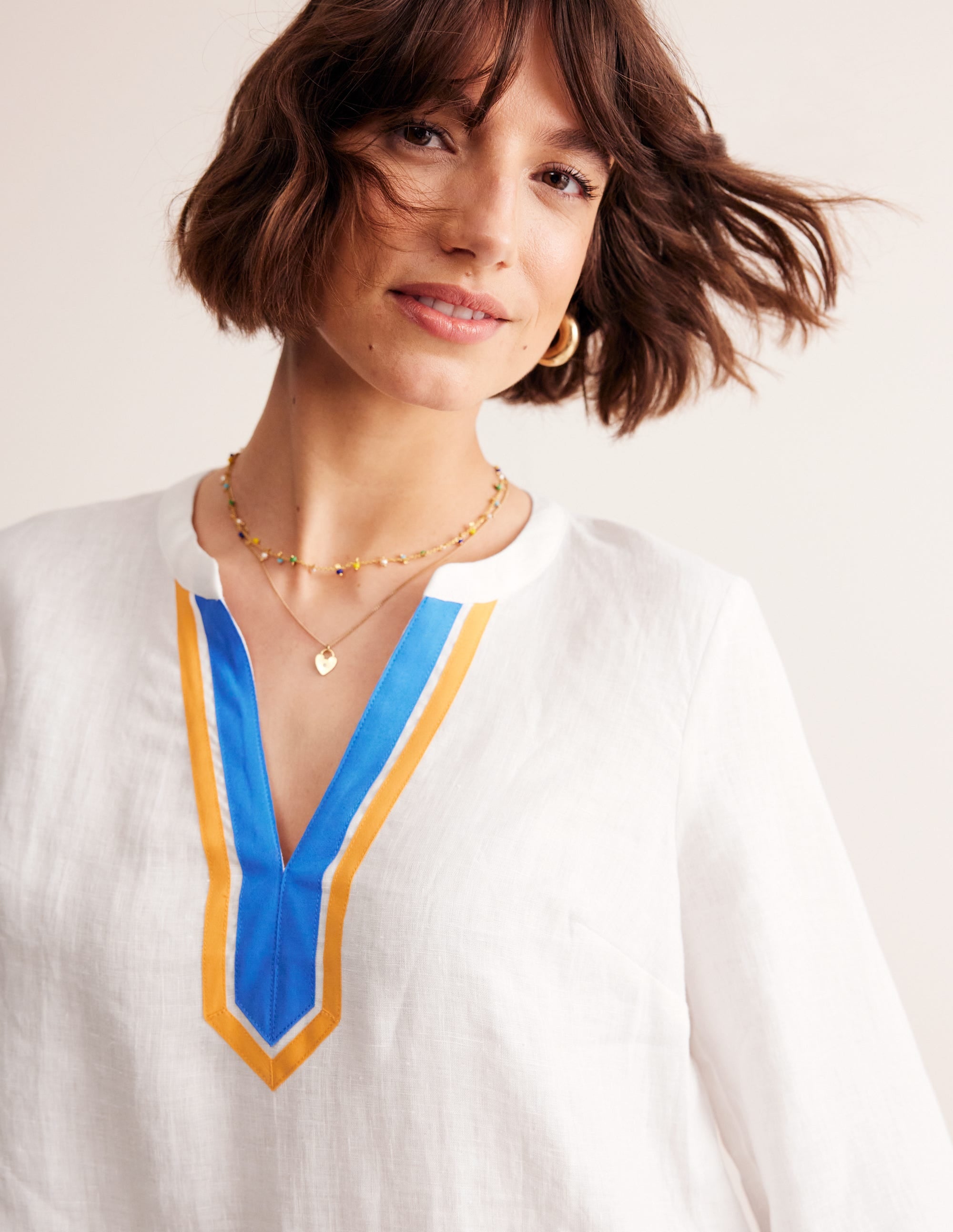  Neck Detail Tunic Top-White, Surf the Web、mySite、ashleygrahame