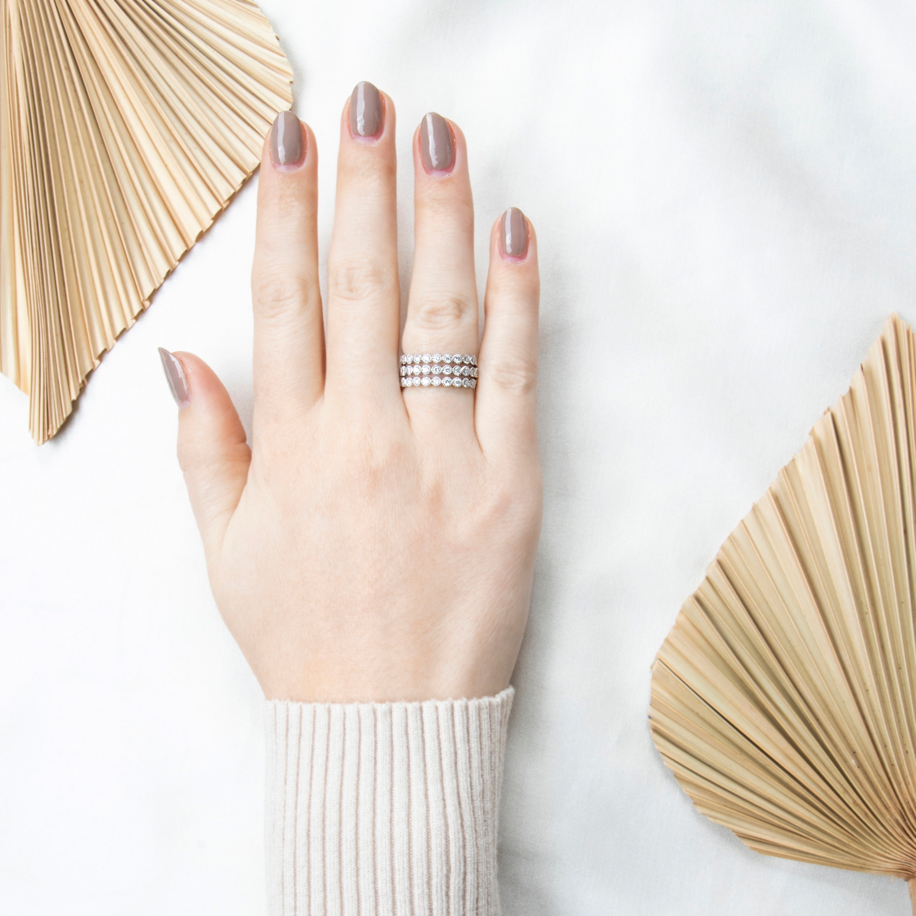 Vintage 18k White Gold .71cttw Diamond Triple Band Ring 6.25、mySite、hinf8tx79