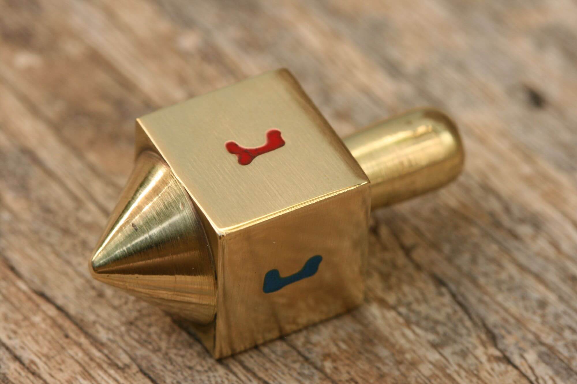 Brass Handmade Dreidels - (Choice of Style)、mySite、topwebapps