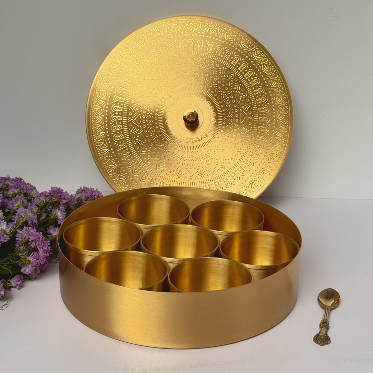 Brass Masala Box | Rangoli | 9 inches、mySite、camillekostekn