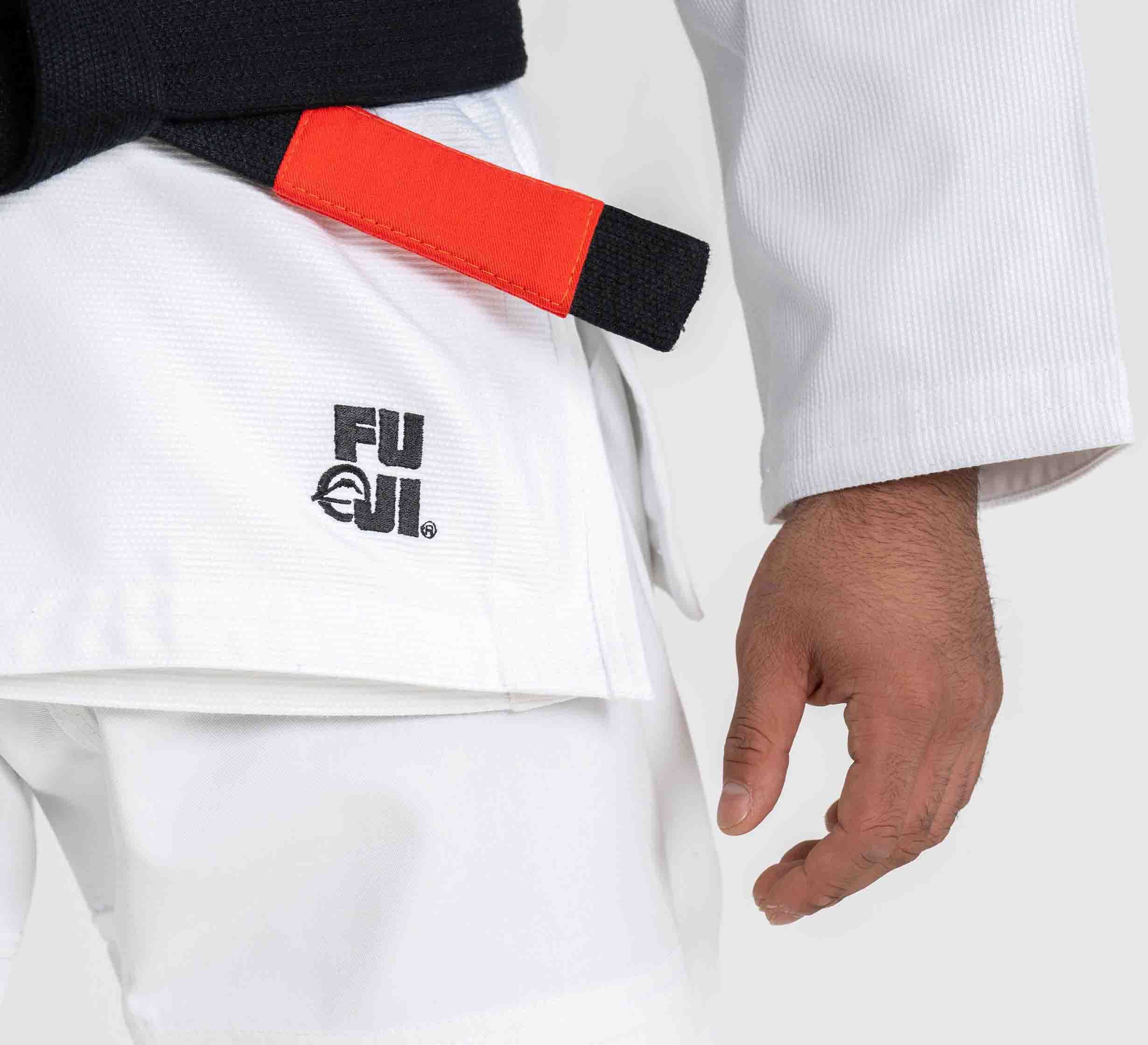 Six Blades Association BJJ Gi White、mySite、gigharbornorthrealestate
