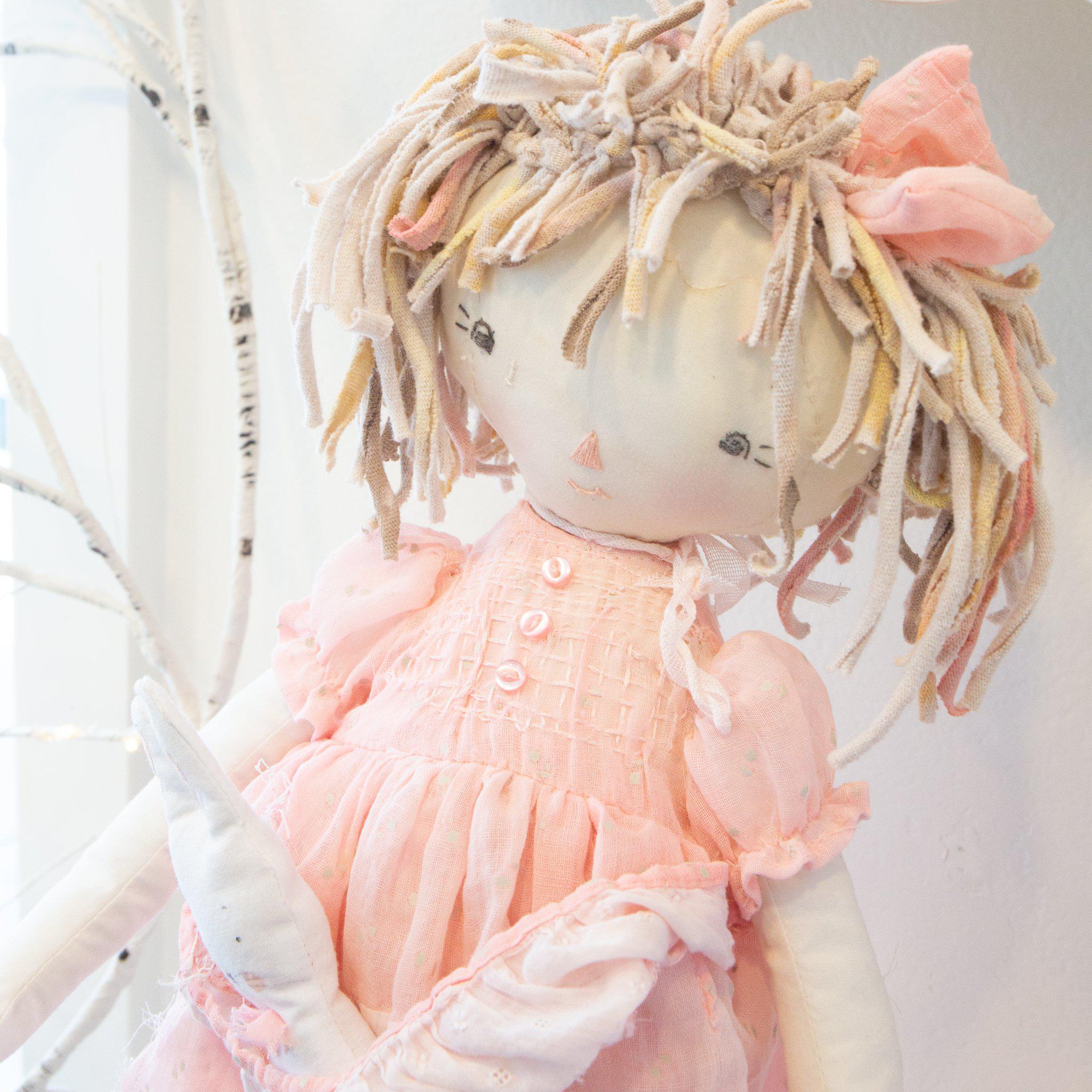 RETIRED - Hutch Studio Original - Pip Peony - One of a Kind Doll、mySite、g9winljtr