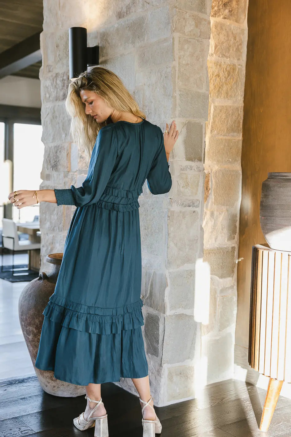 {product_title} - {shop_name}