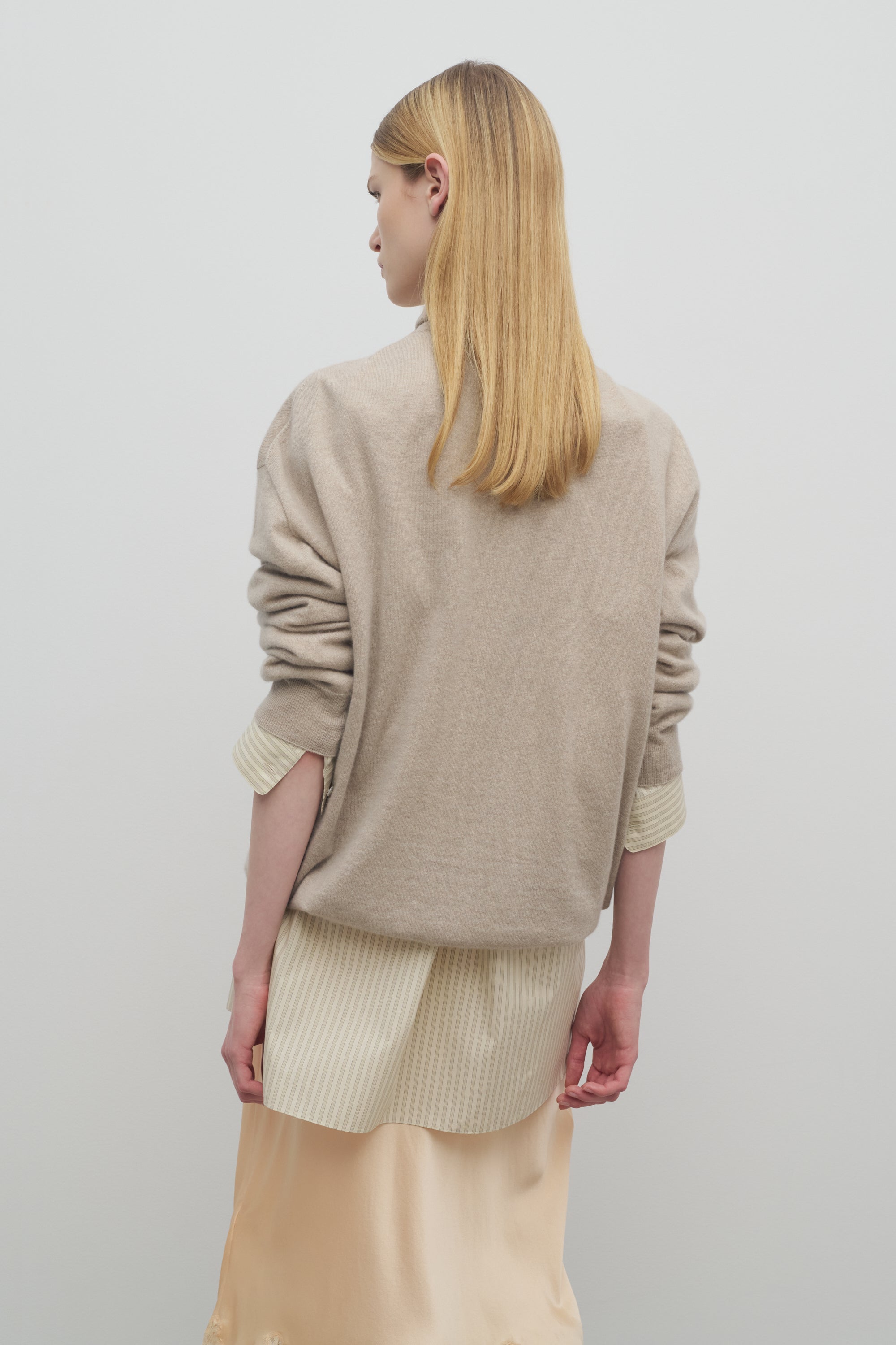 Jabari Sweater in Cashmere、mySite、aoinhome