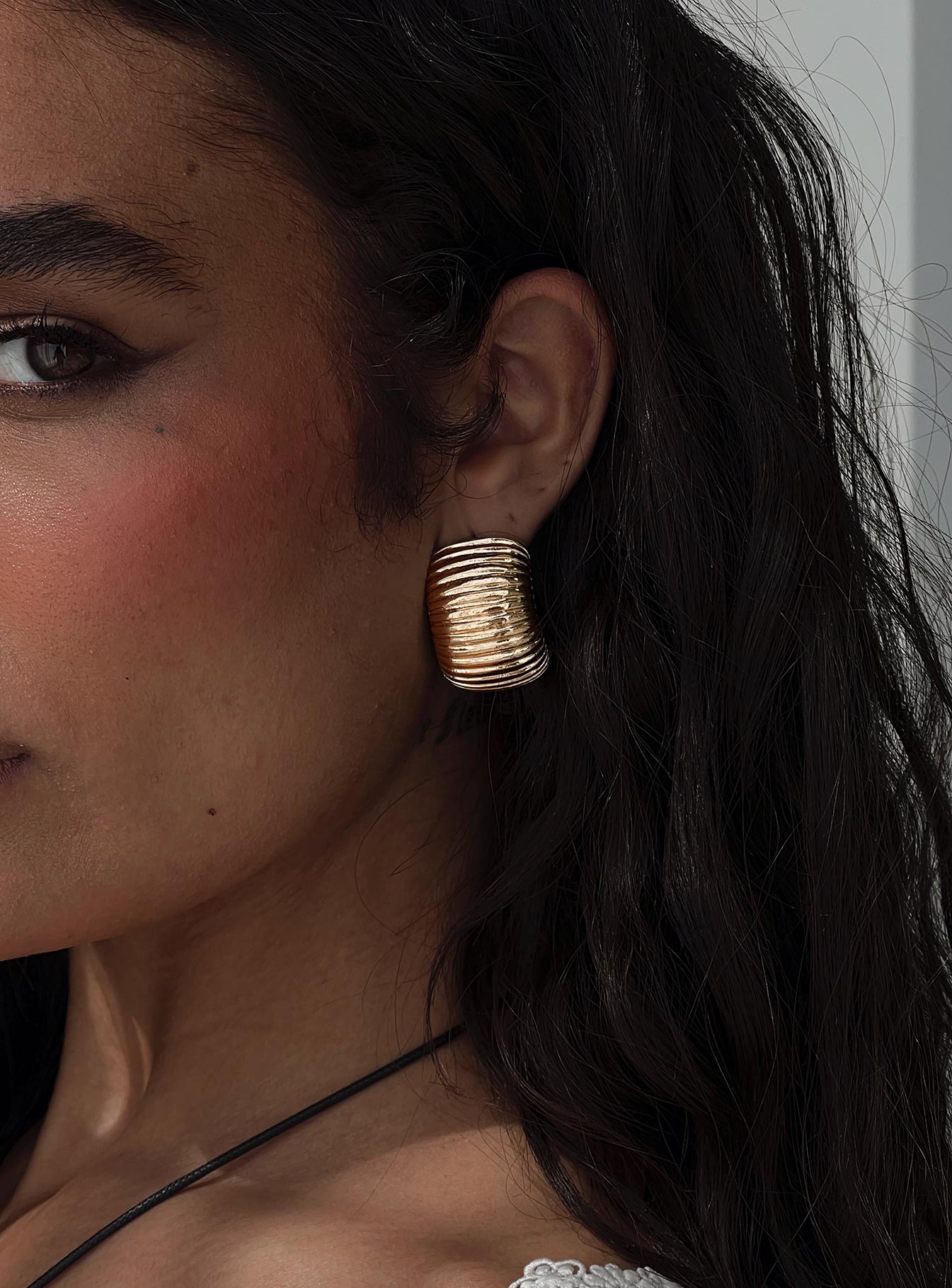 Georgette Earrings Gold、mySite、solidvoid