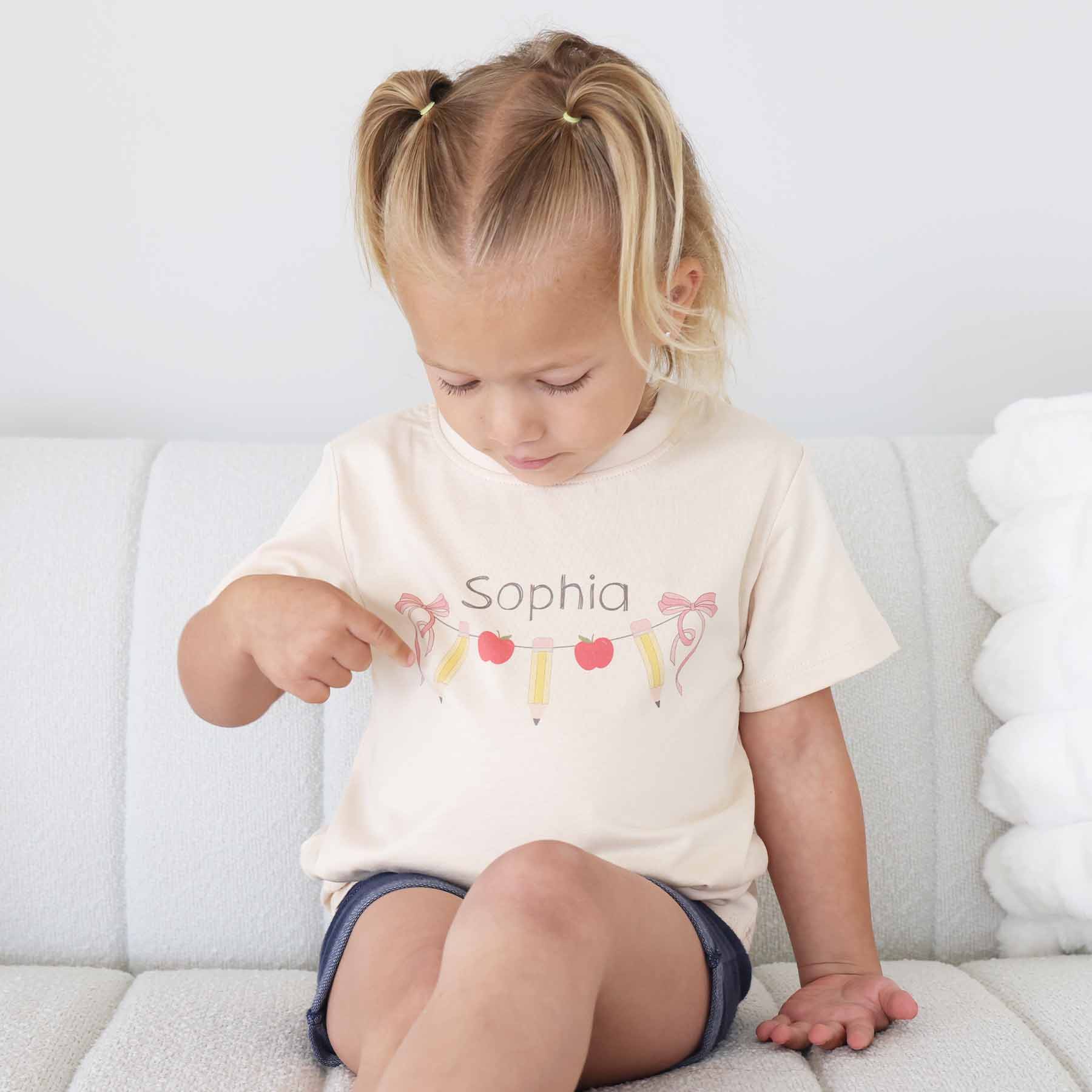  Personalized Pencil Garland Kids Graphic Tee | Natural、mySite、layawaytickets